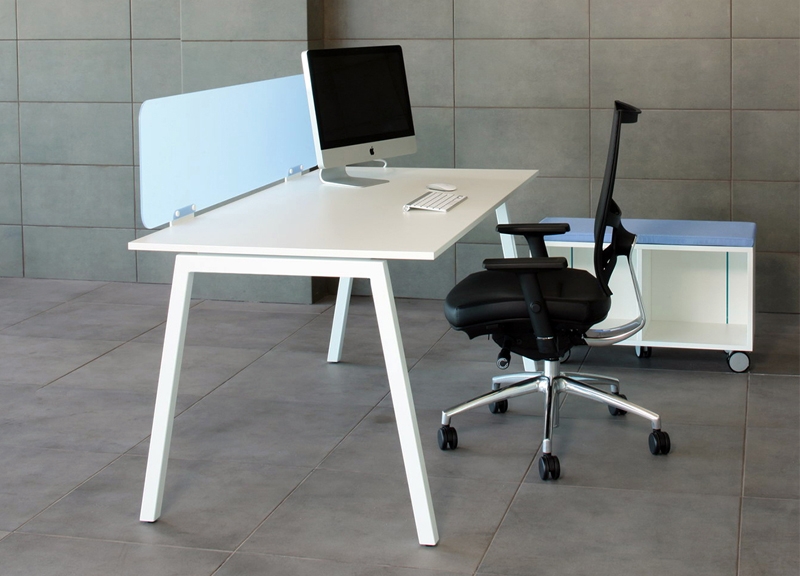 Nova A 47.2" Straight Office Desk w/Metal Frame