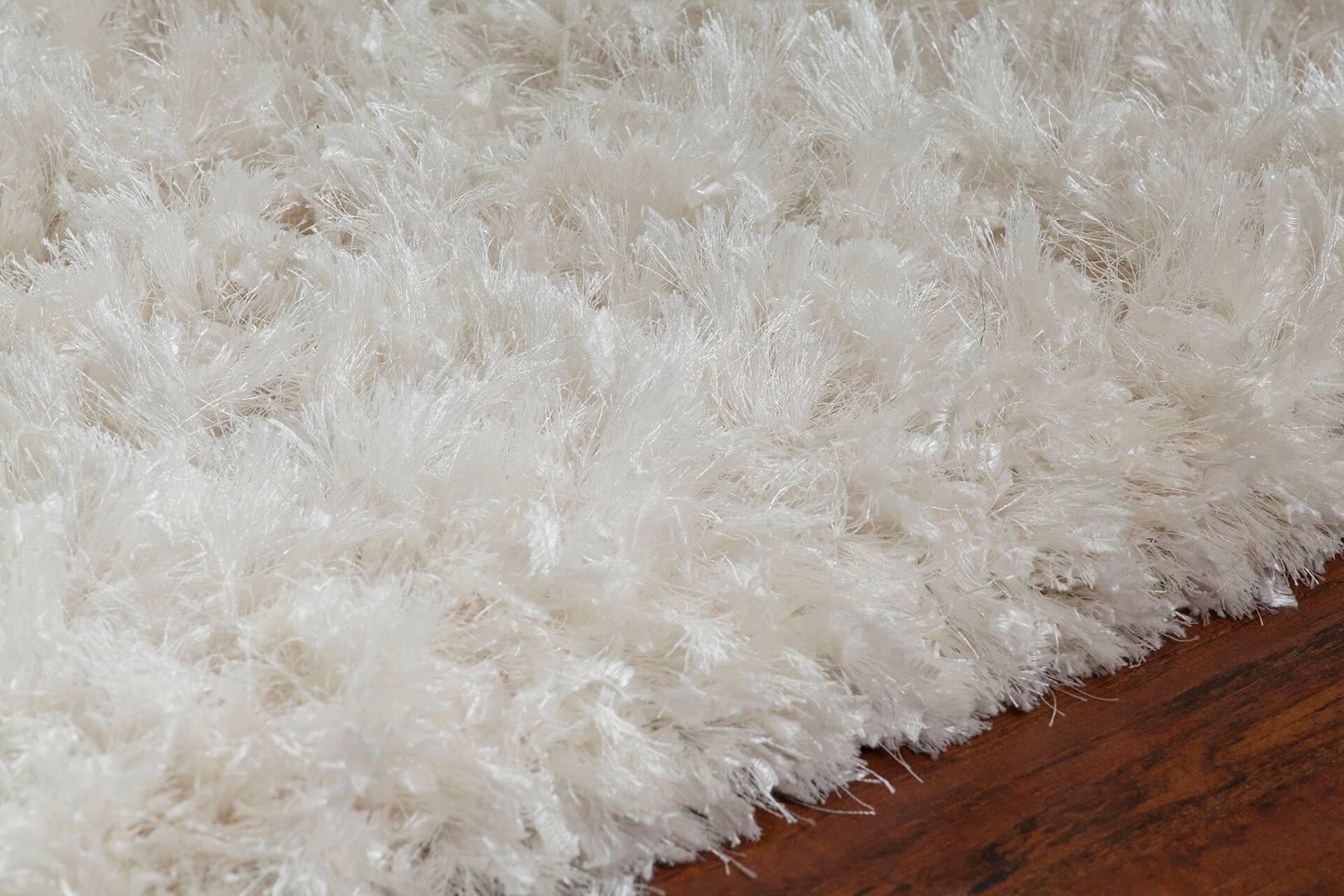 Diano Polyester Rectangular Hand-woven Rug, 9' x 13'