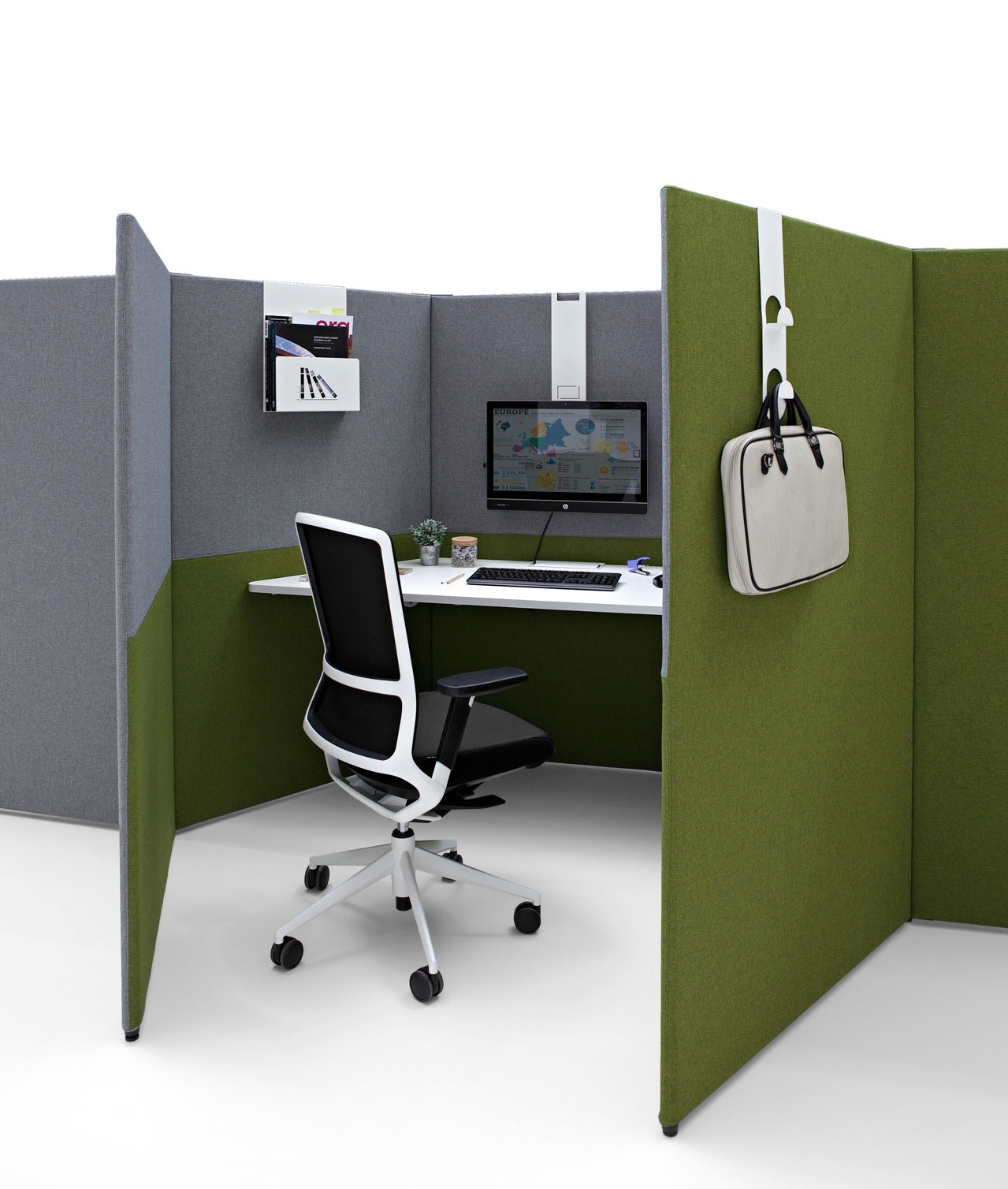 Link 4-Person Office Modular Screen System, Composition 4