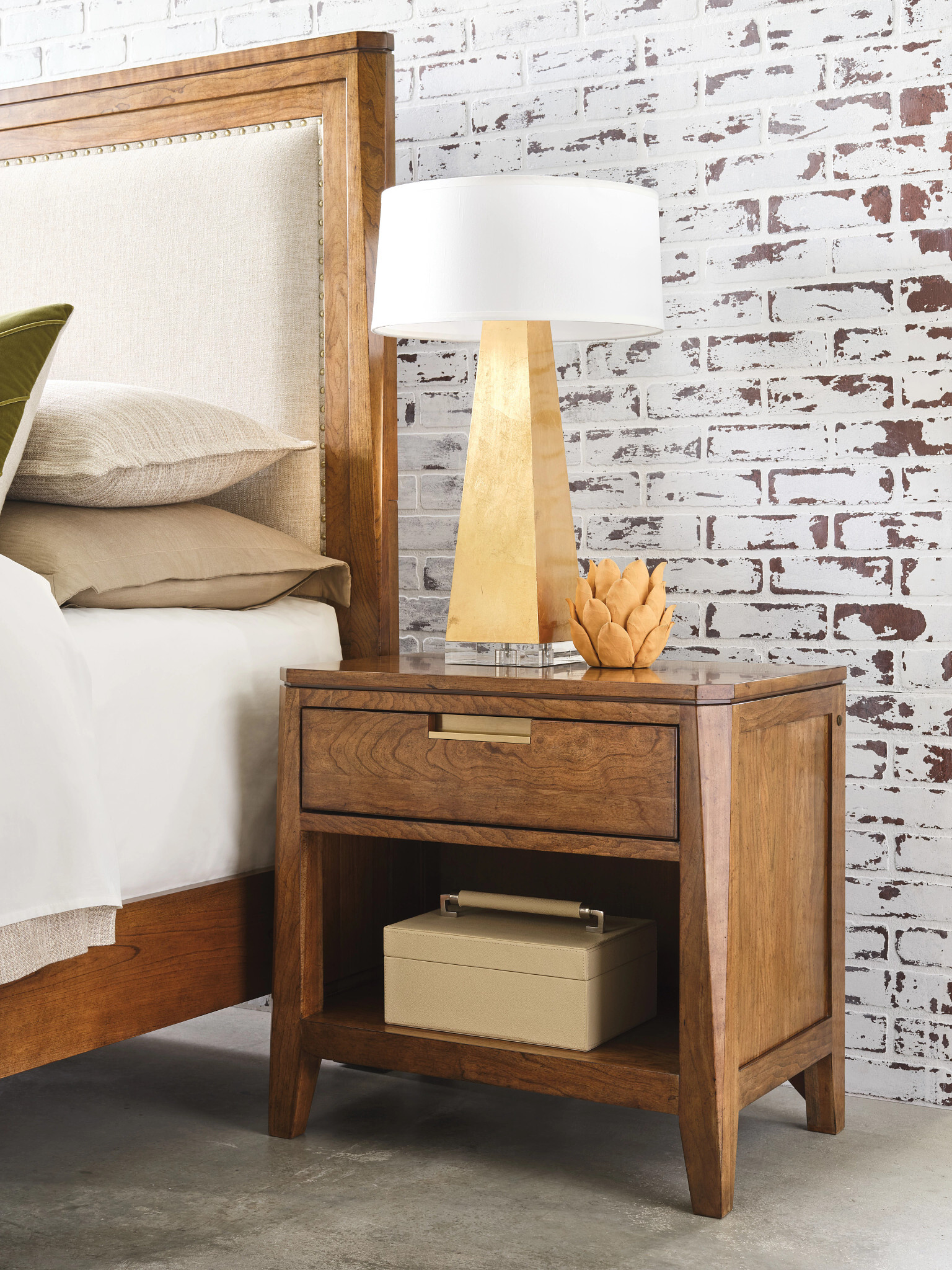 Aspire Affinity Fabric/Wood Upholstered Panel Bedroom Set
