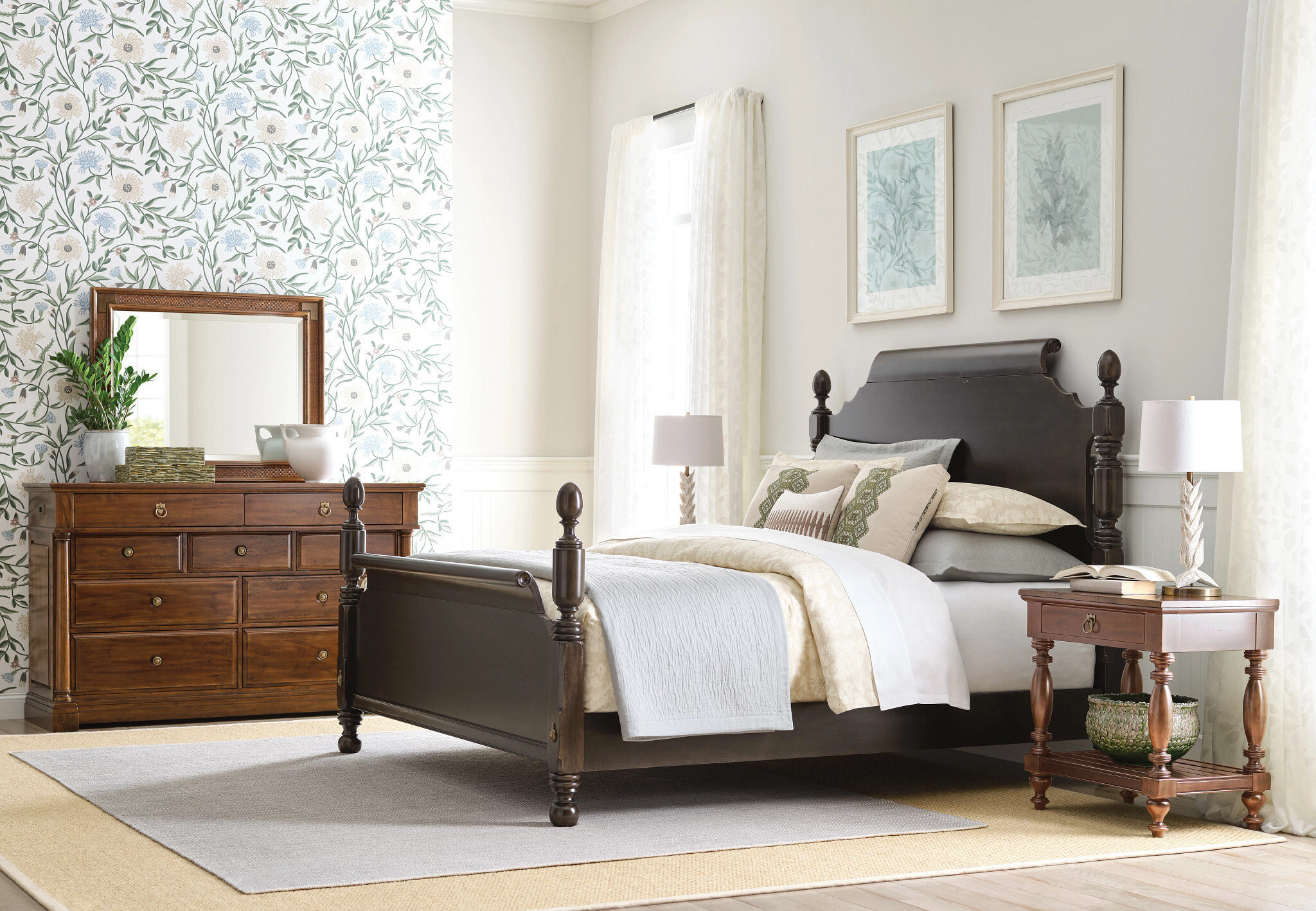 Bridgetown Queen Size Brighton Wood Poster Bed