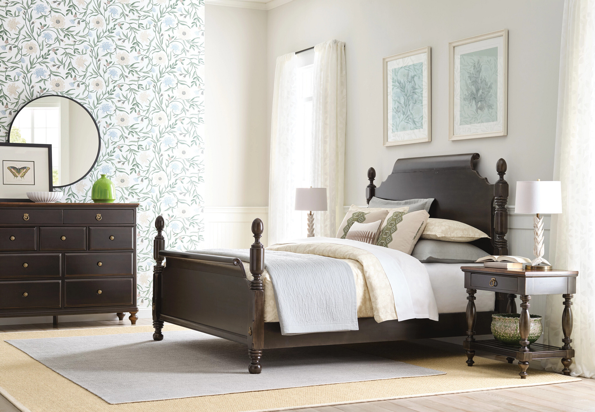 Bridgetown Brighton/Warren Wood Poster Bedroom Set