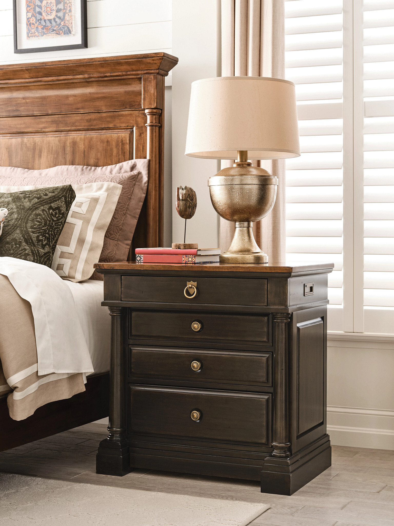 Bridgetown Kensington Wood Panel Bedroom Set