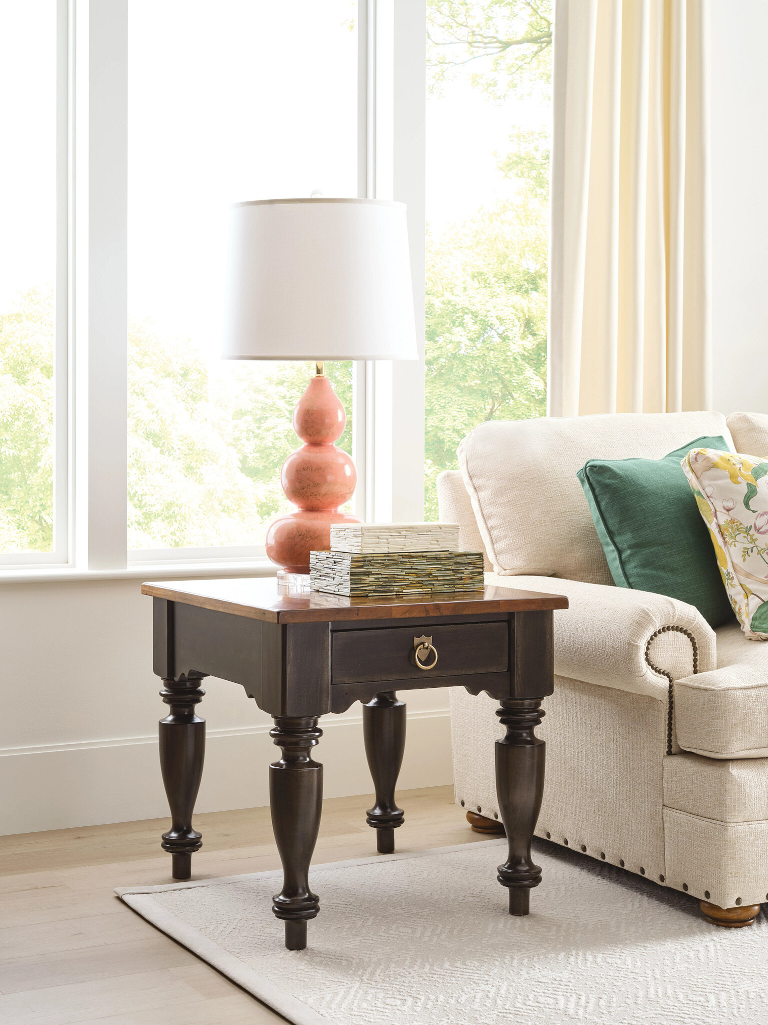 Bridgetown Kitridge Rectangular Wood Coffee Table Set