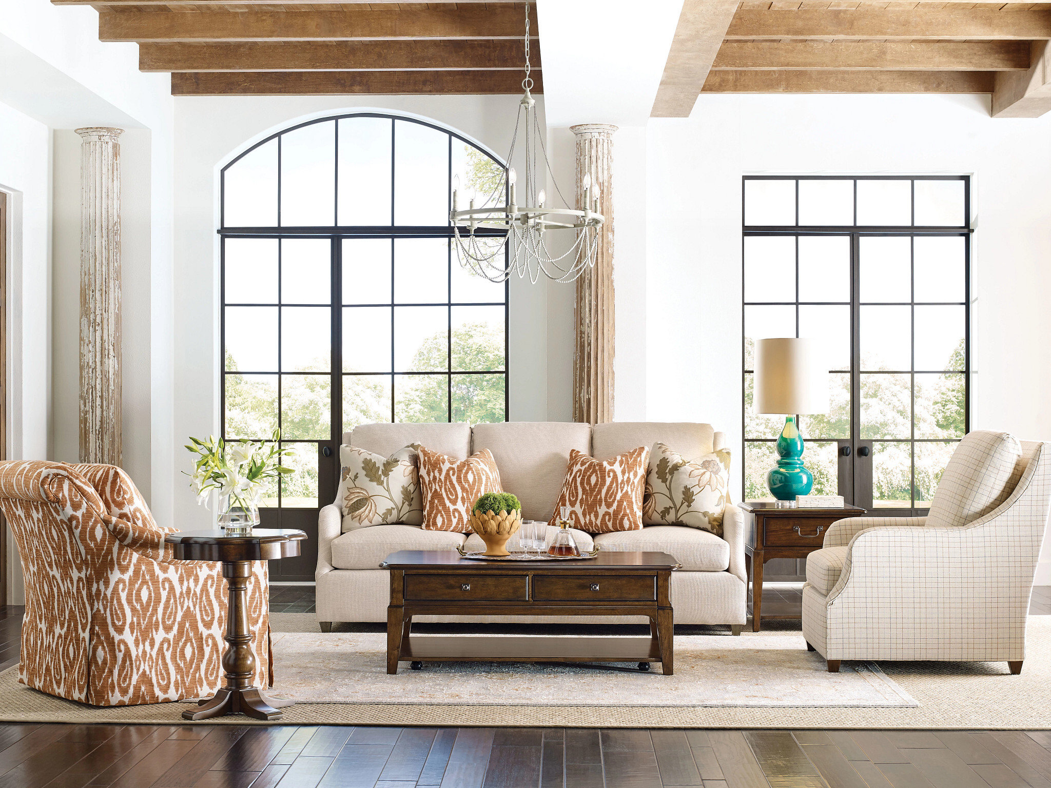 Commonwealth Byron Round Wood End Table