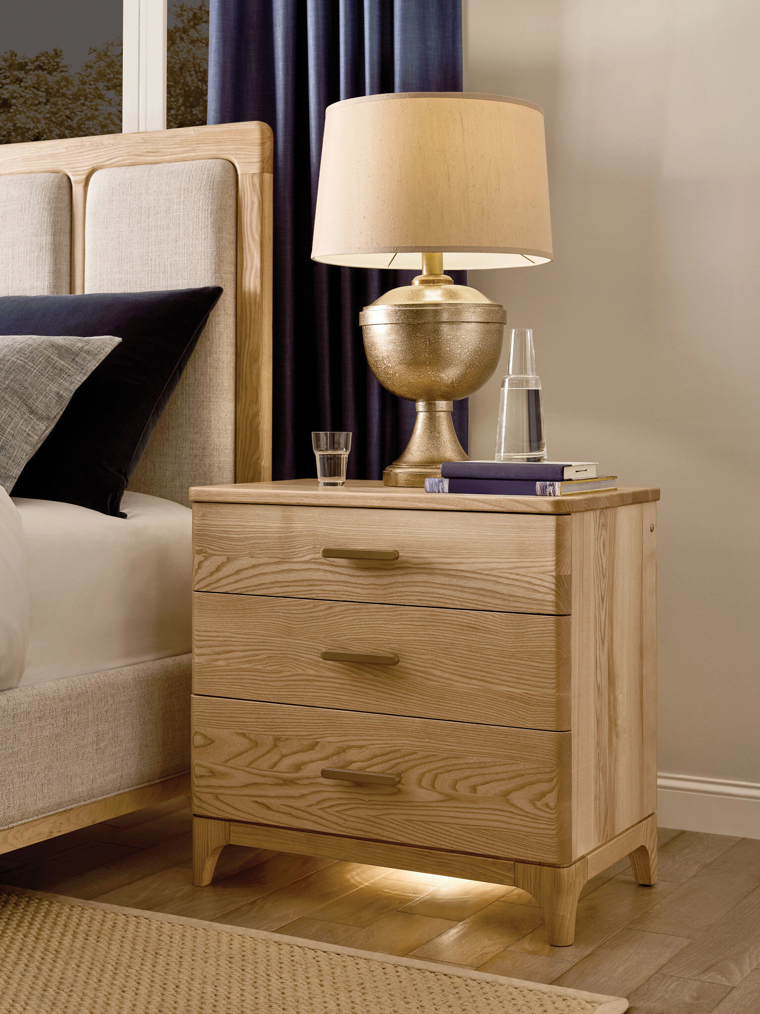 Essence Wood Nightstand w/3 Drawers