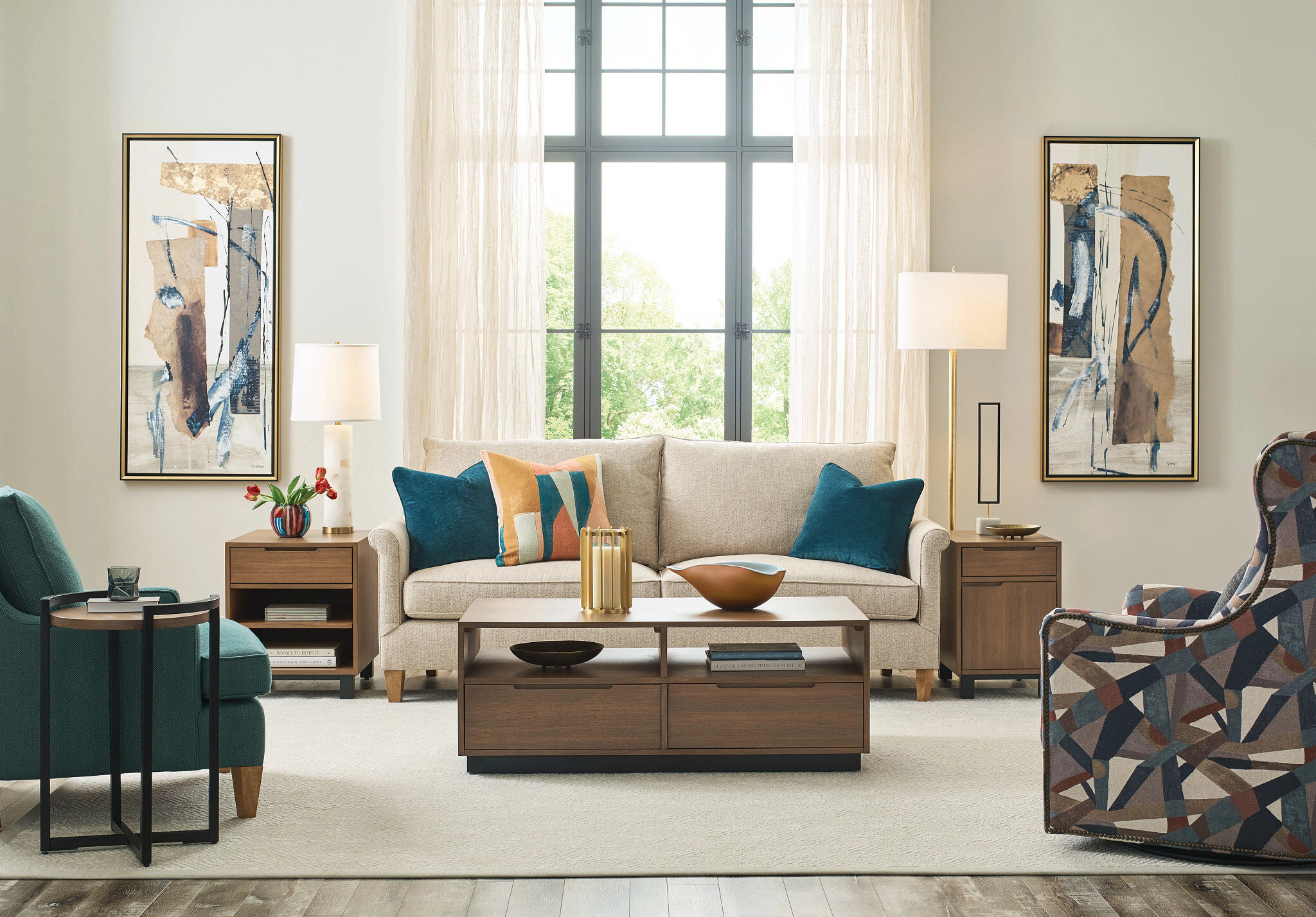 Gibbs Rectangular Chairside Chest w/Drawer & Door