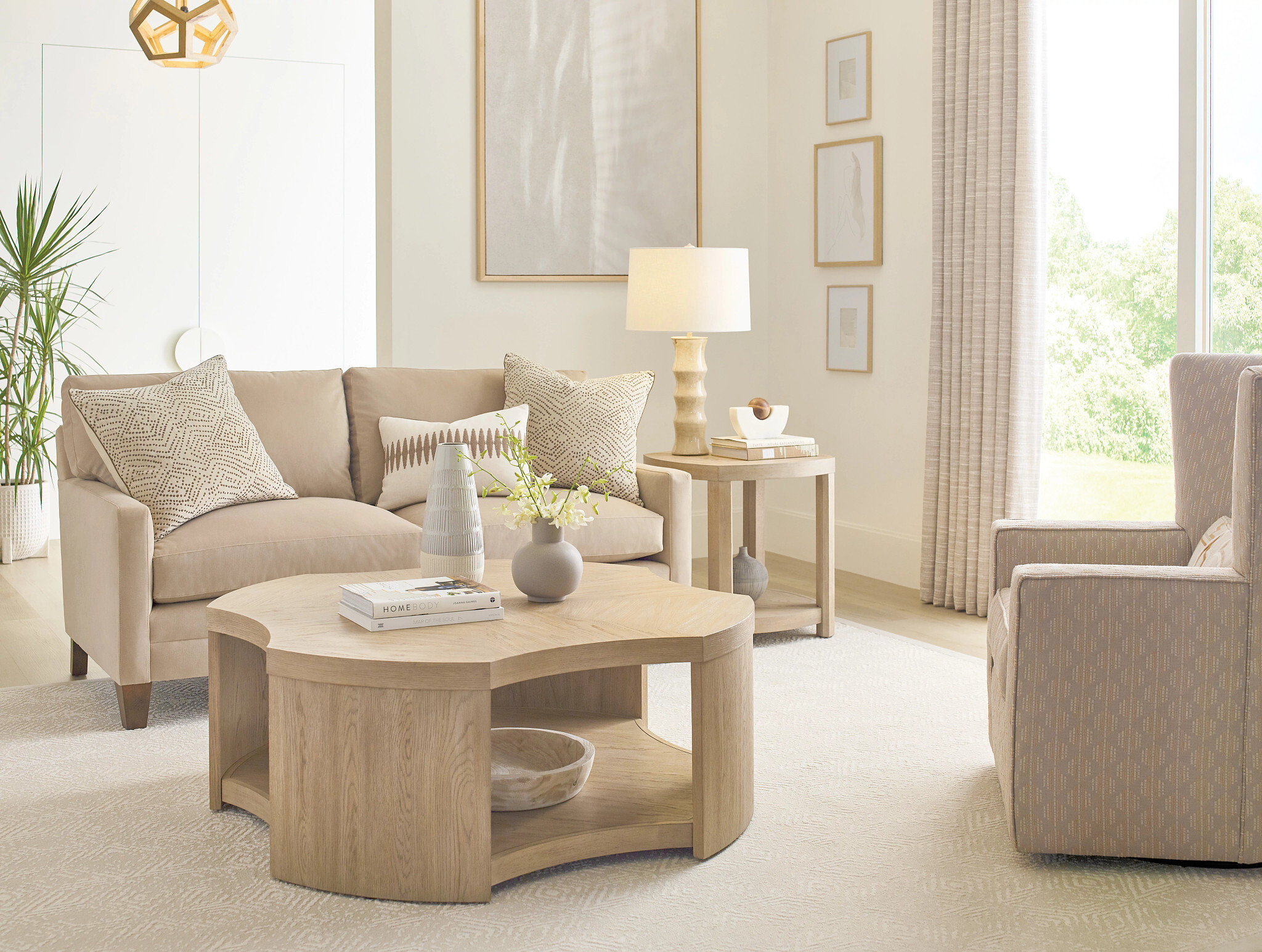 Hidden Treasures Partner Concave Occasional Table Set