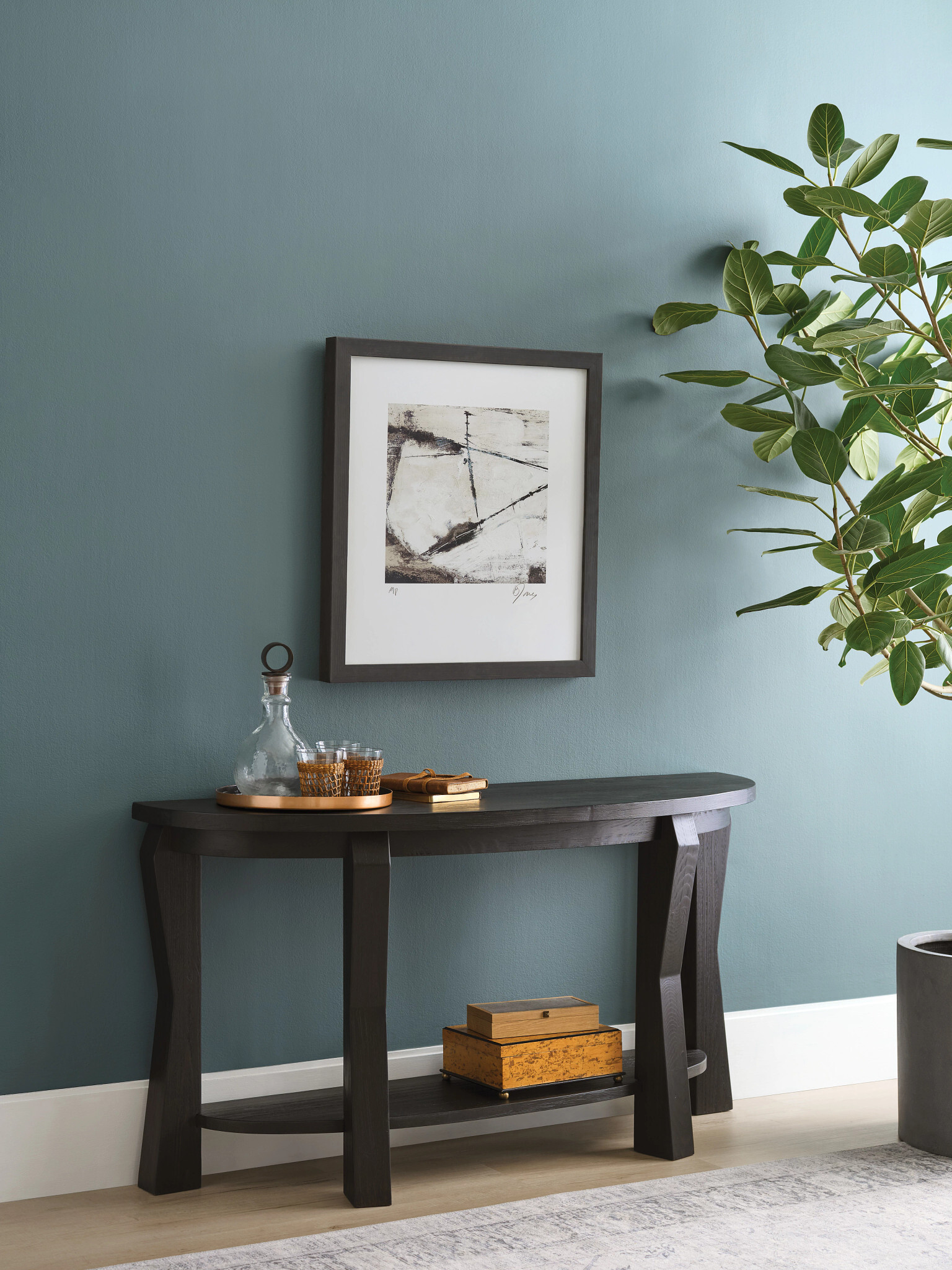 Freeport Acquisitions Round Wood Coffee Table Set