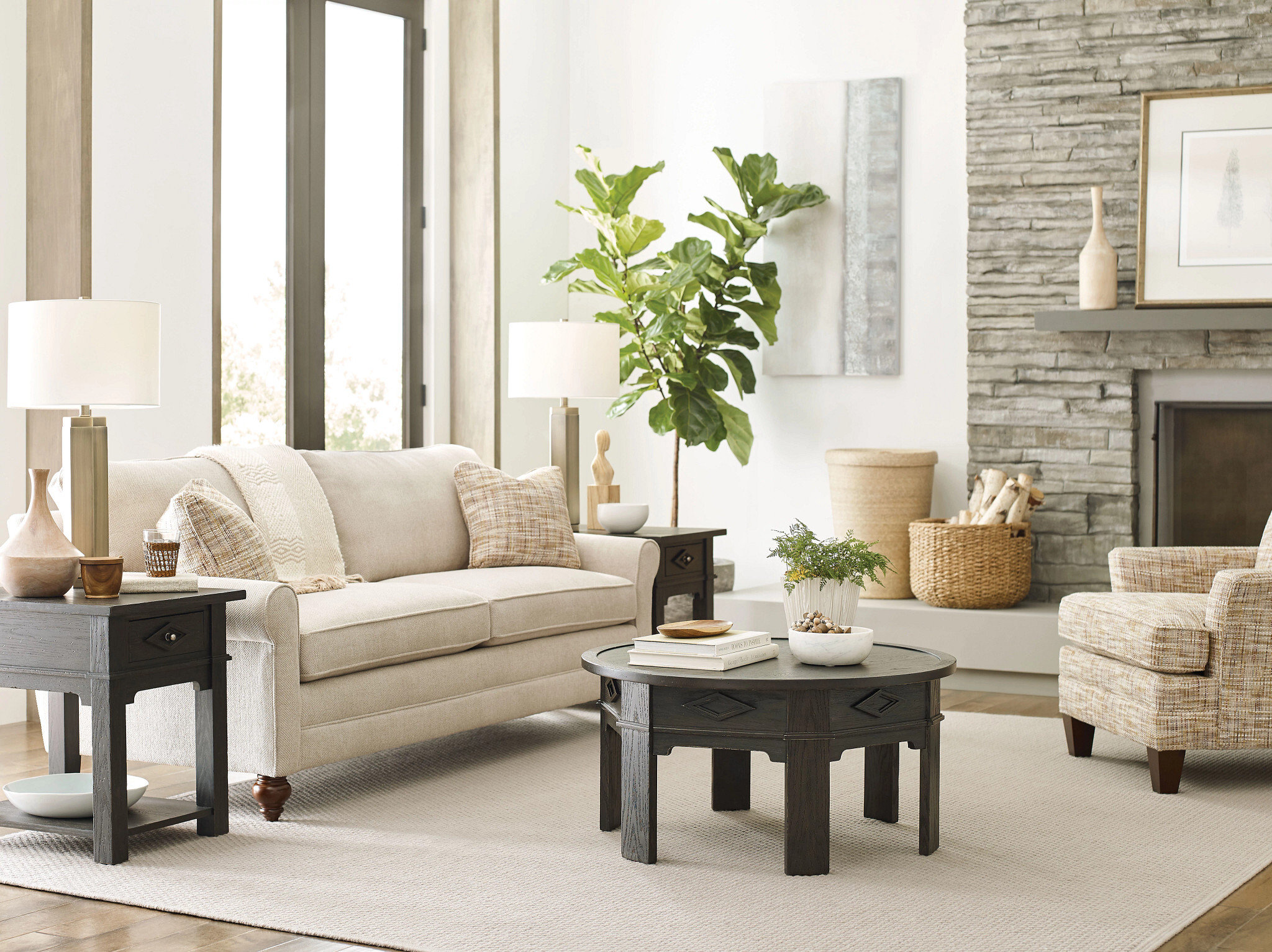 ROUND COFFEE TABLE LILLITH