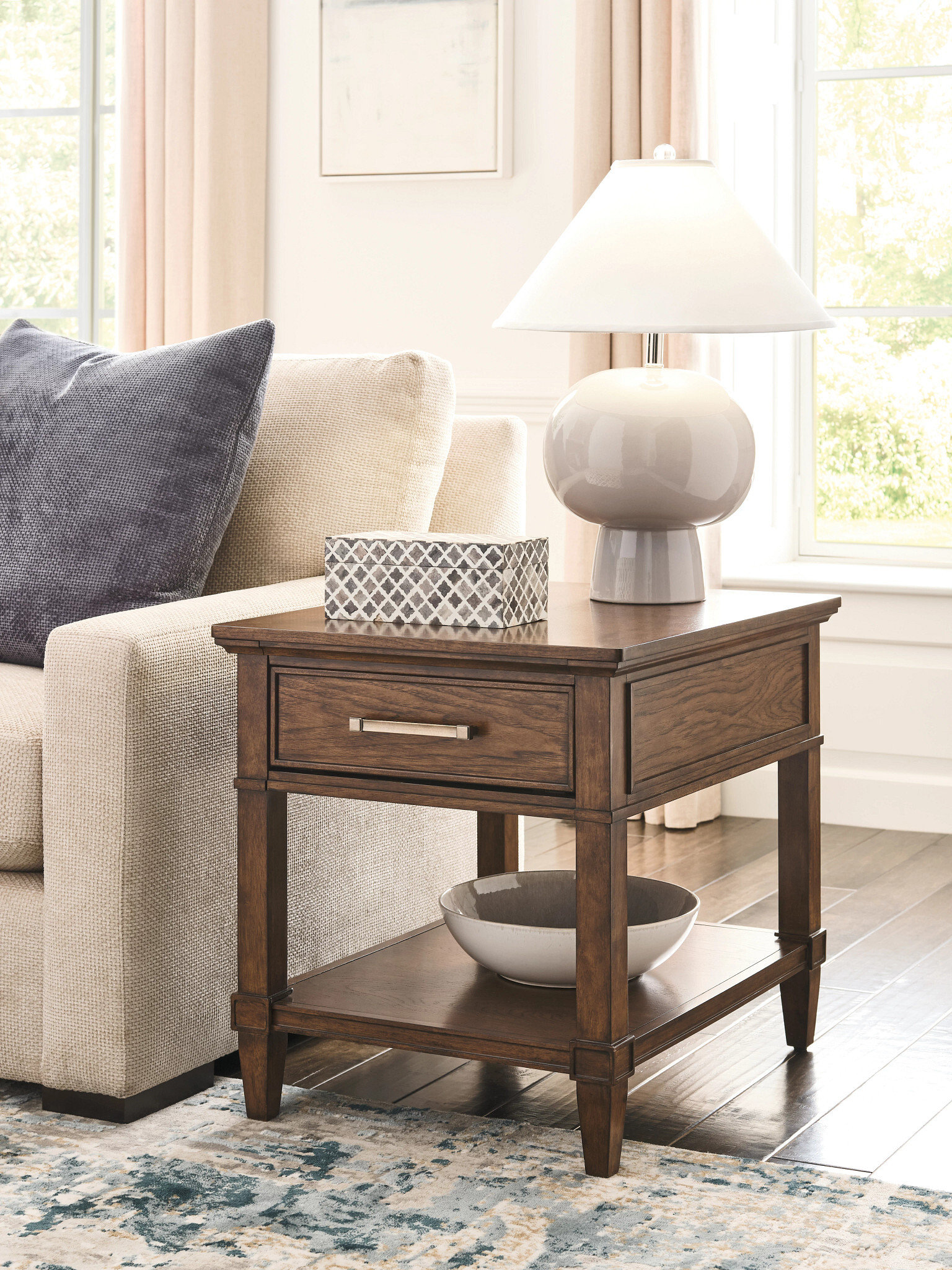 Hammary Longham Rectangular Wood-Room Table 