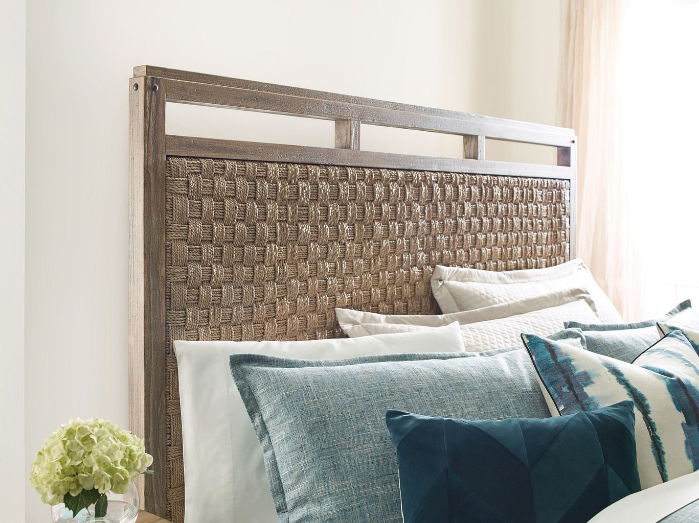 Modern Forge Linden Wood Panel Bed