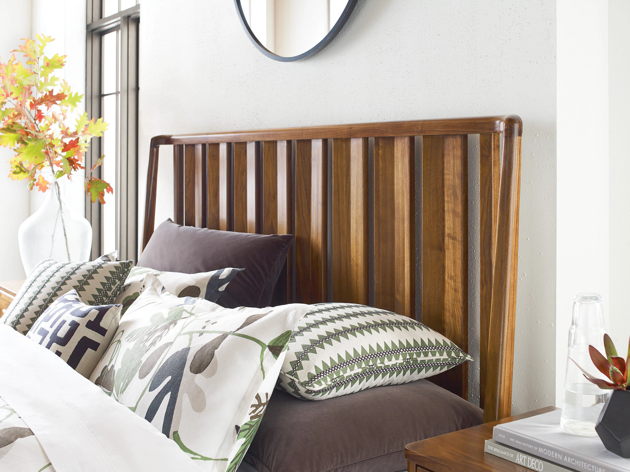 Monogram Ashburn Wood Slat Bed, King Size