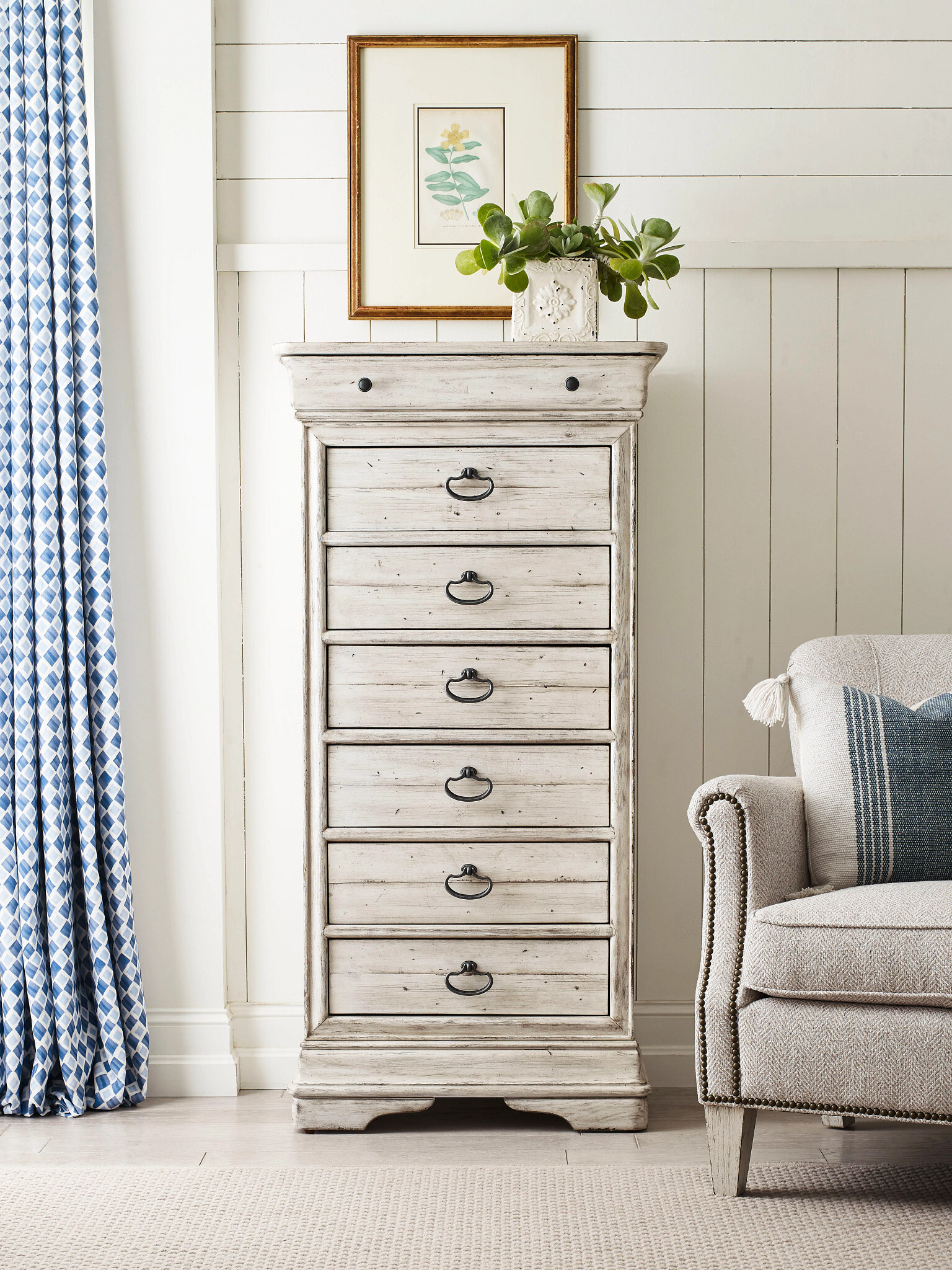 Selwyn Walker Wood Semainier w/7 Drawers