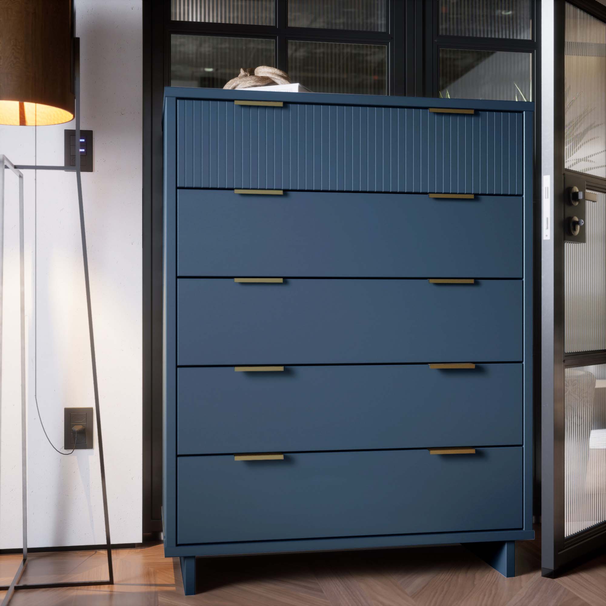 Granville 45.27-inch Tall Wood Dresser w/5 Full Extension Drawers