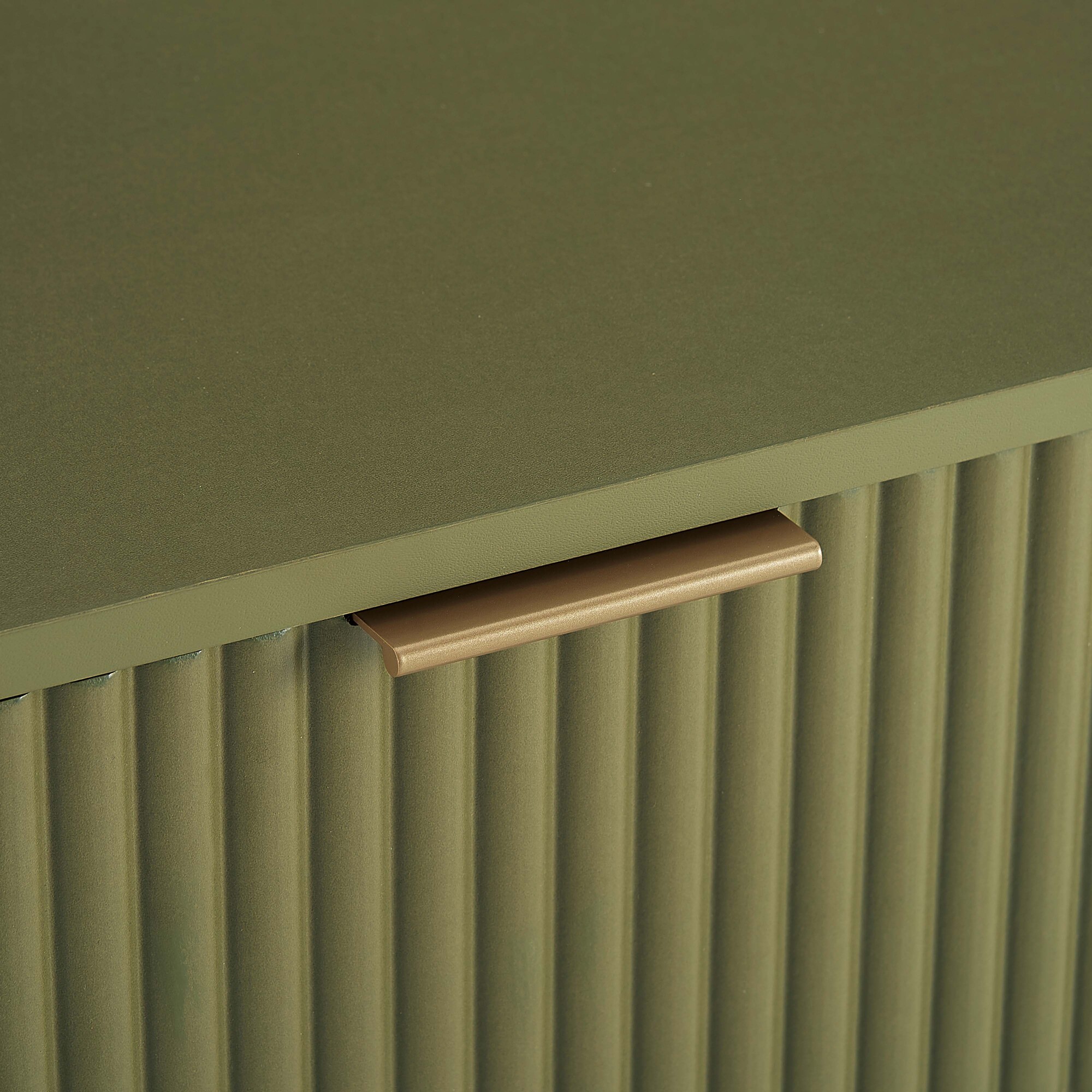 DUMBO Olive Green 6-Drawer Dresser Handle