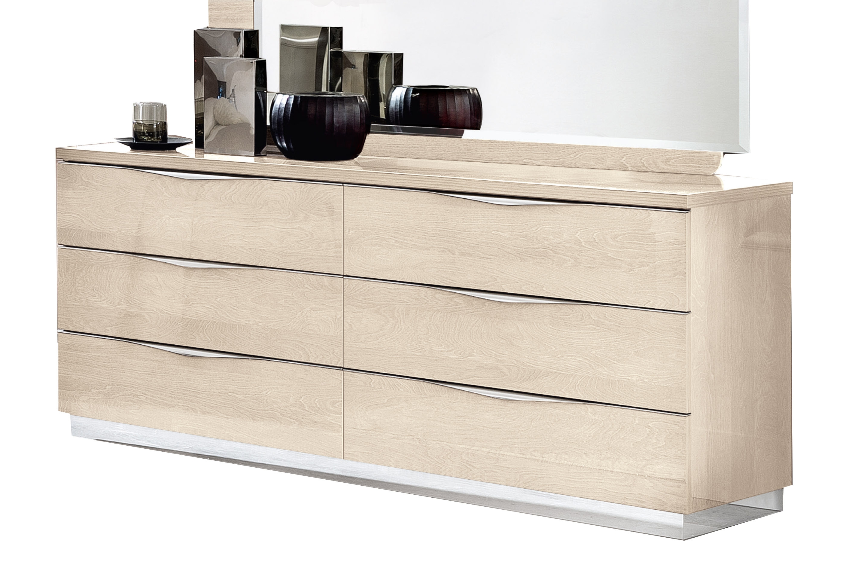 Platinum Wood Dresser
