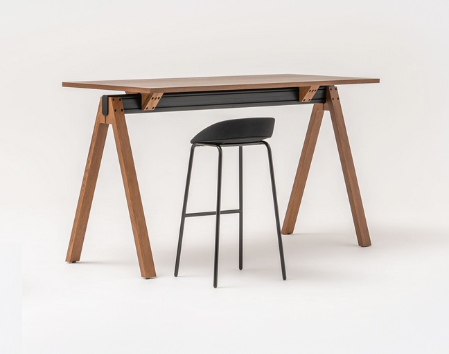 Viga Office Melamine/Veneer High Table, H43.3"