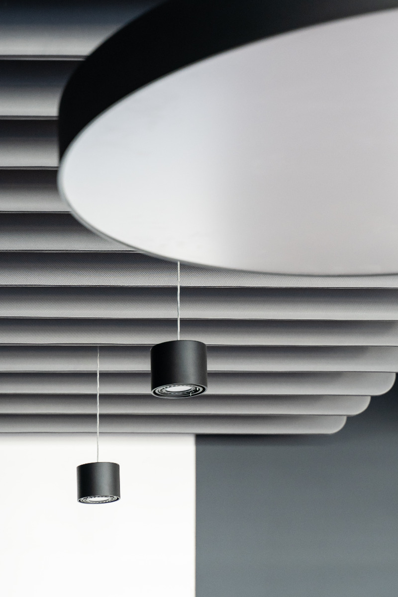 Sonic Vertical 25.6" Ceiling Screen