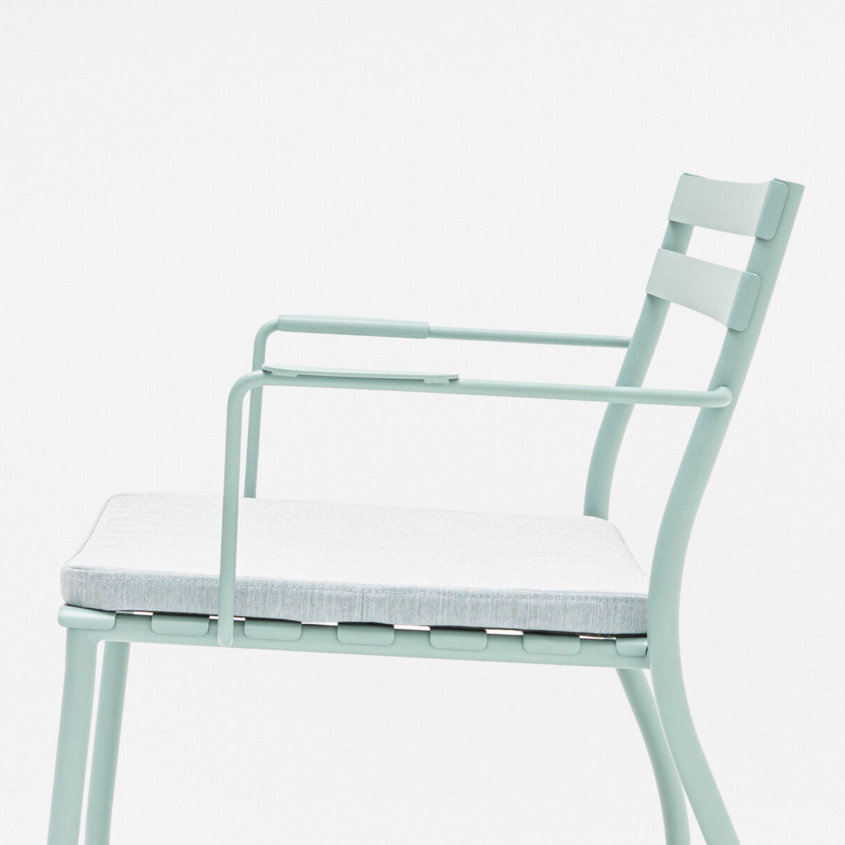 Flaner Outdoor Armchair