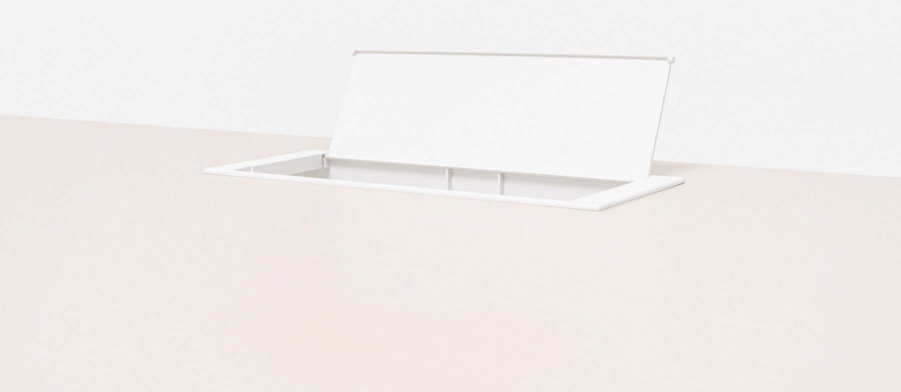 Ogi Q Office Desk Managerial Cabinet