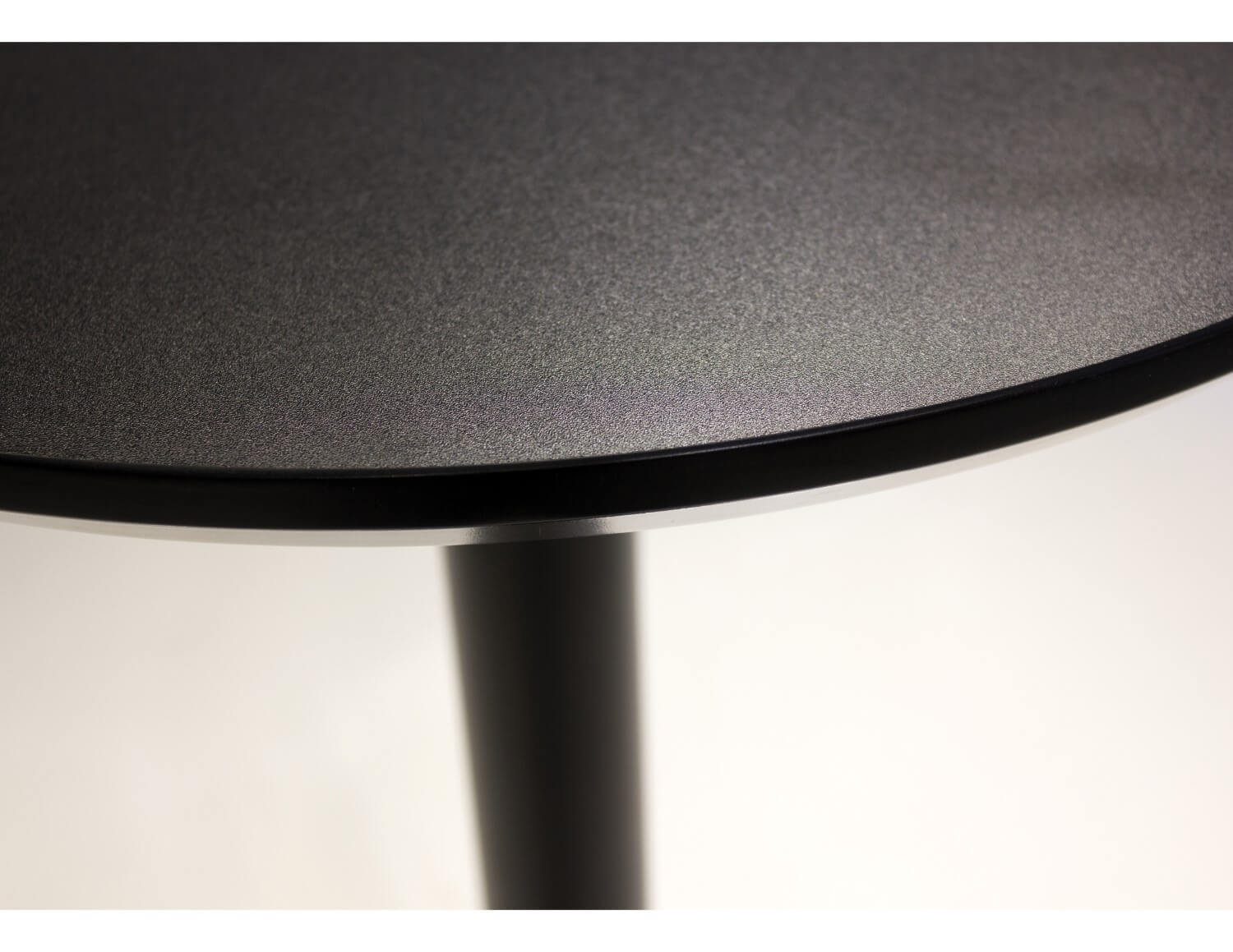 Half Pint Round Dining Table