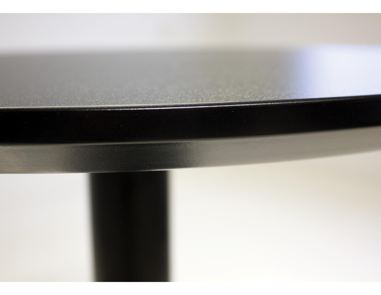 Half Pint Round Dining Table