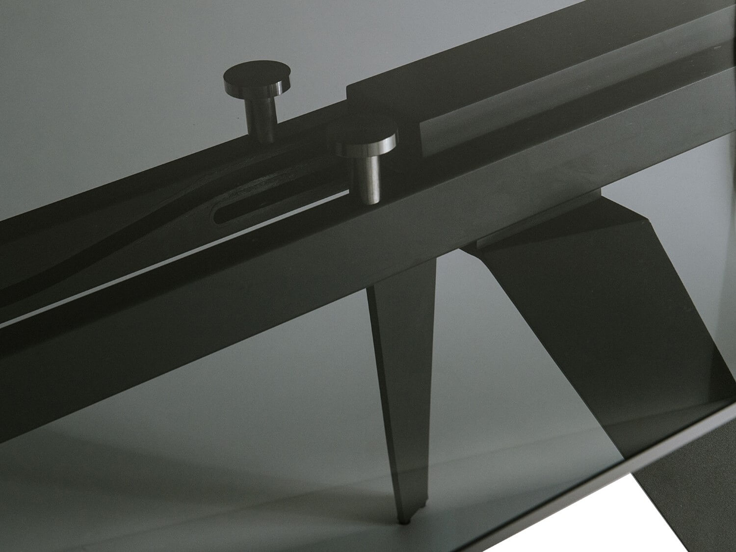 Noire Extendable Dining Table