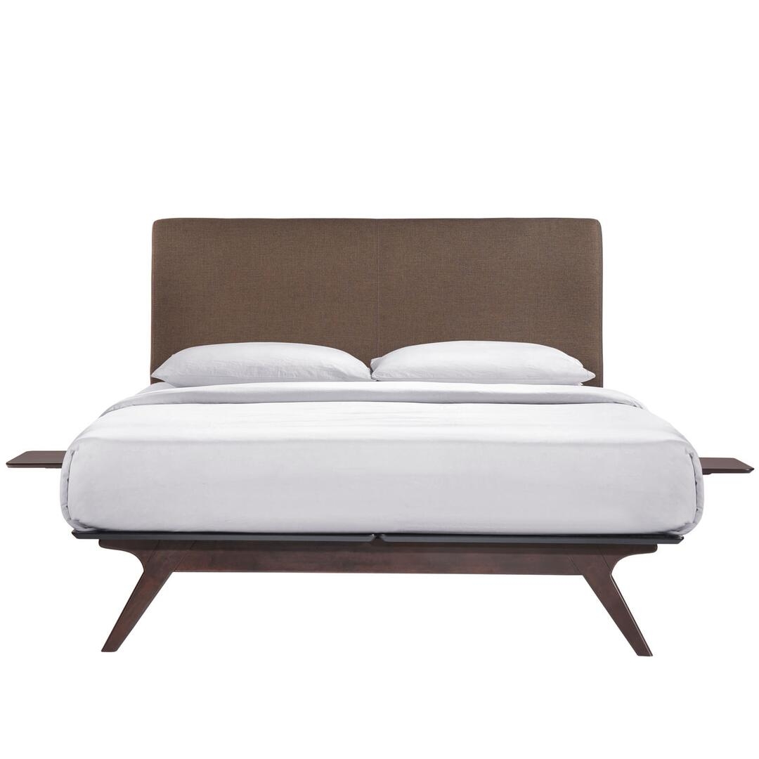 Tracy 3 Piece Queen Bedroom Set in Cappuccino Brown