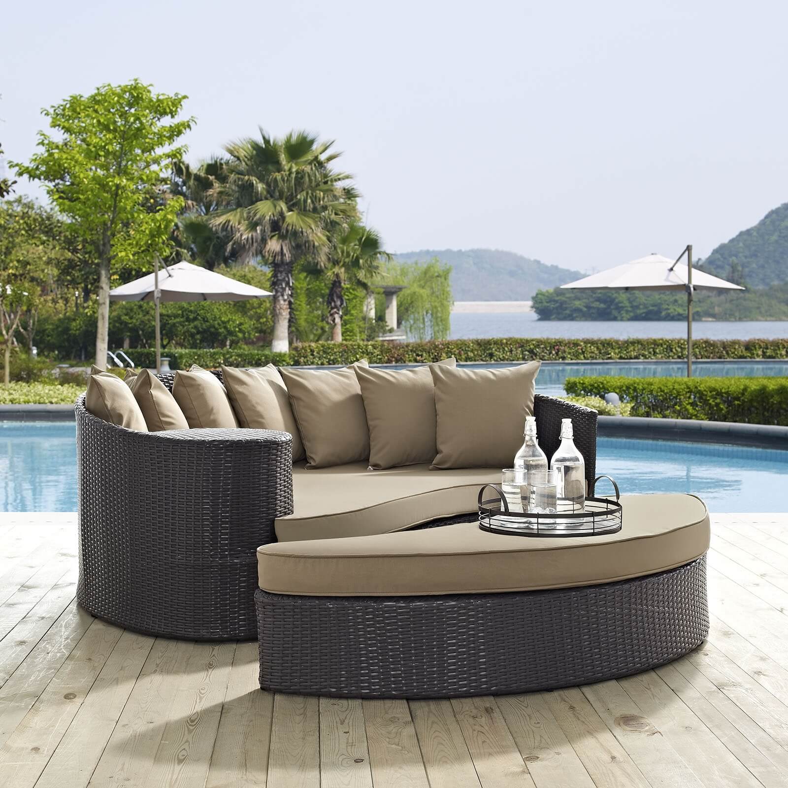 Convene Outdoor Patio Synthetic Rattan Weave Wicker Daybed