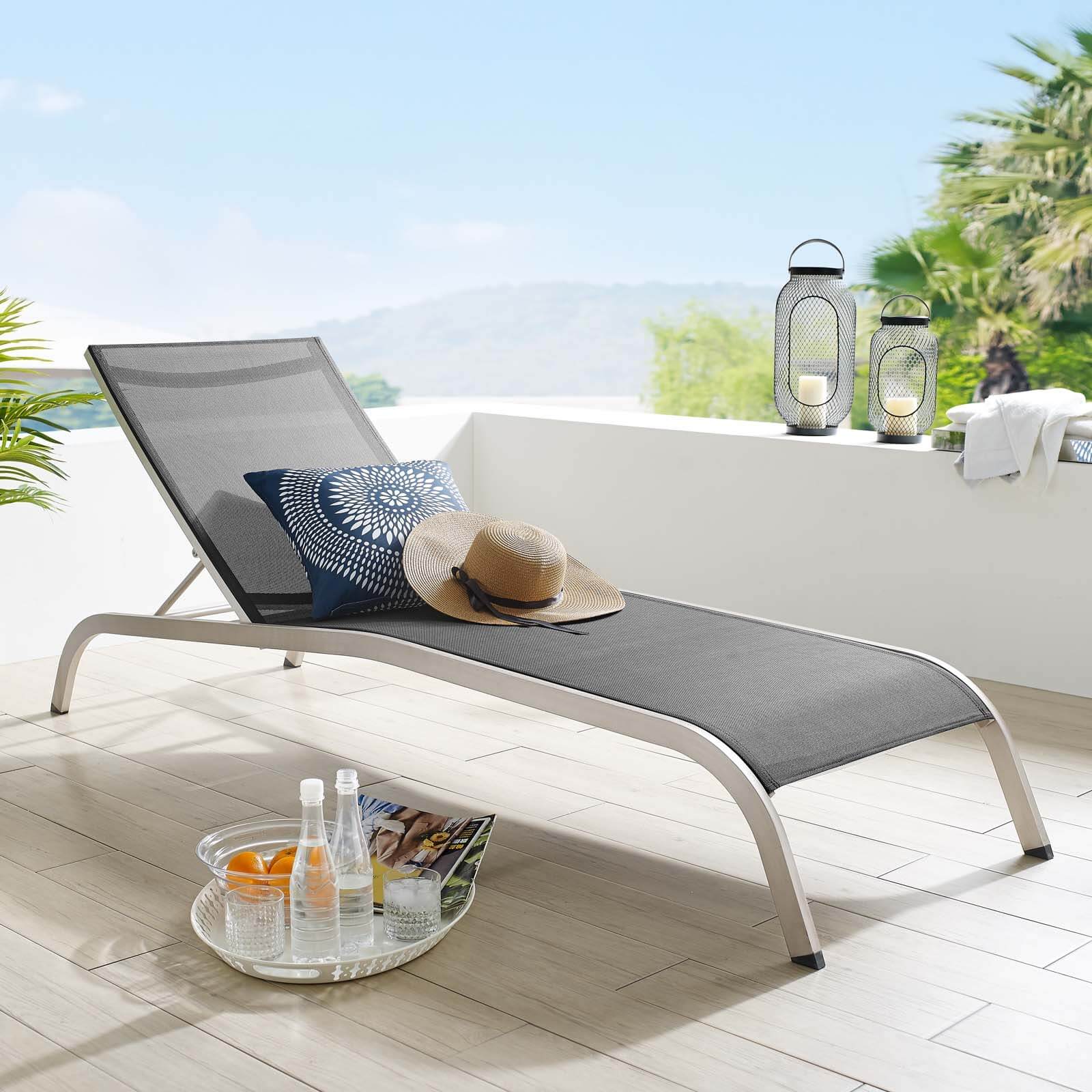 Savannah Outdoor Patio Mesh Lounge Chaise