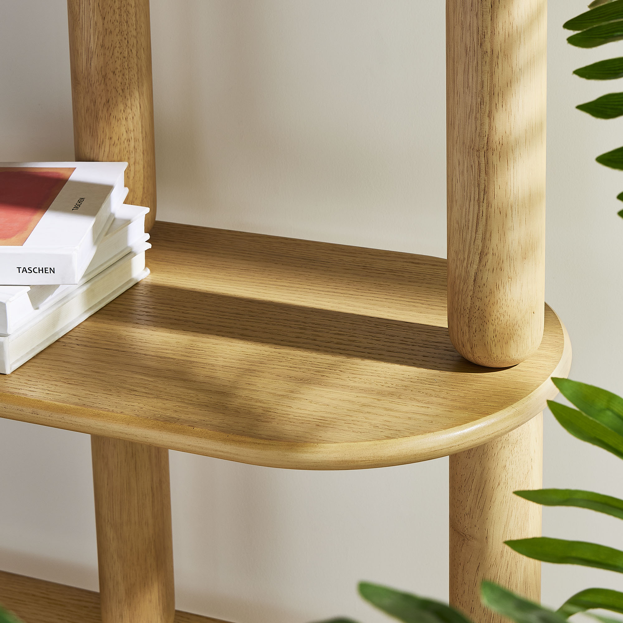 Arcus 4-Tier Oval Wood Bookshelf