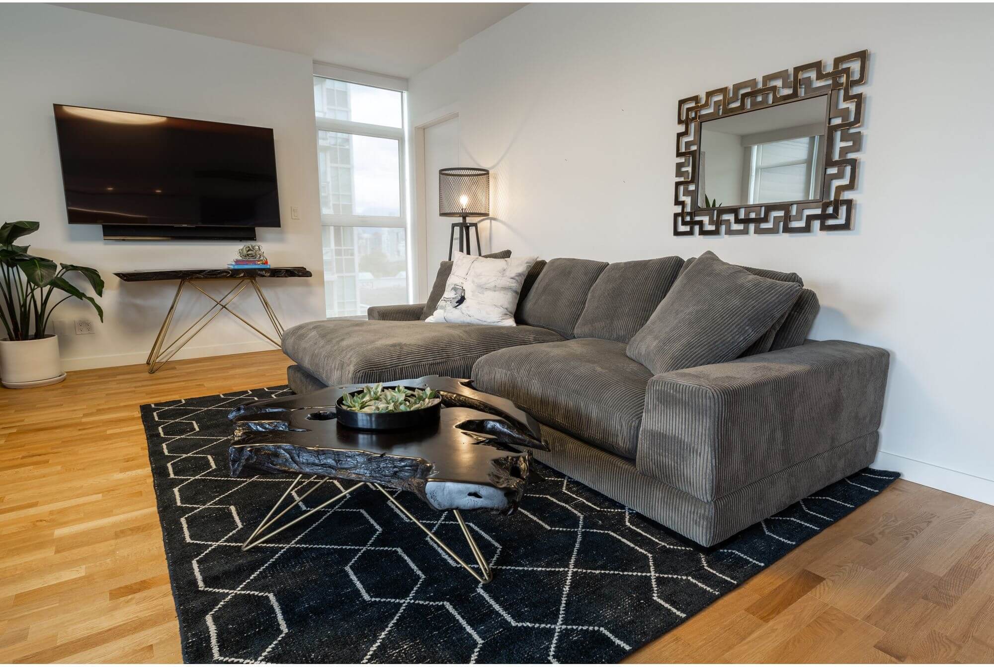 Tectona Coffee Table