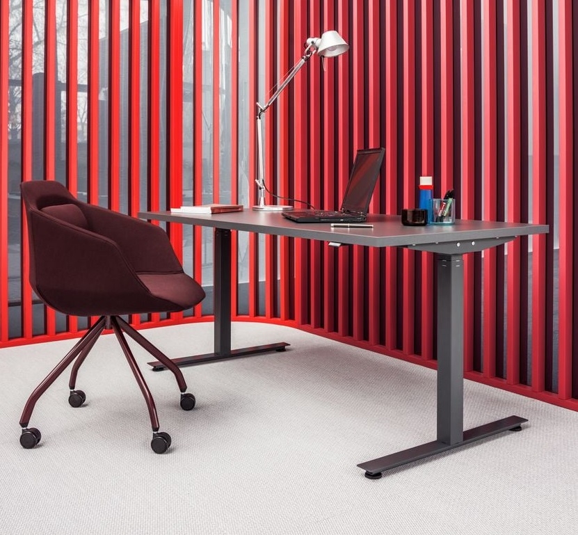 Ogi Drive 1-Person Rectangular Sit-Stand Office Desk