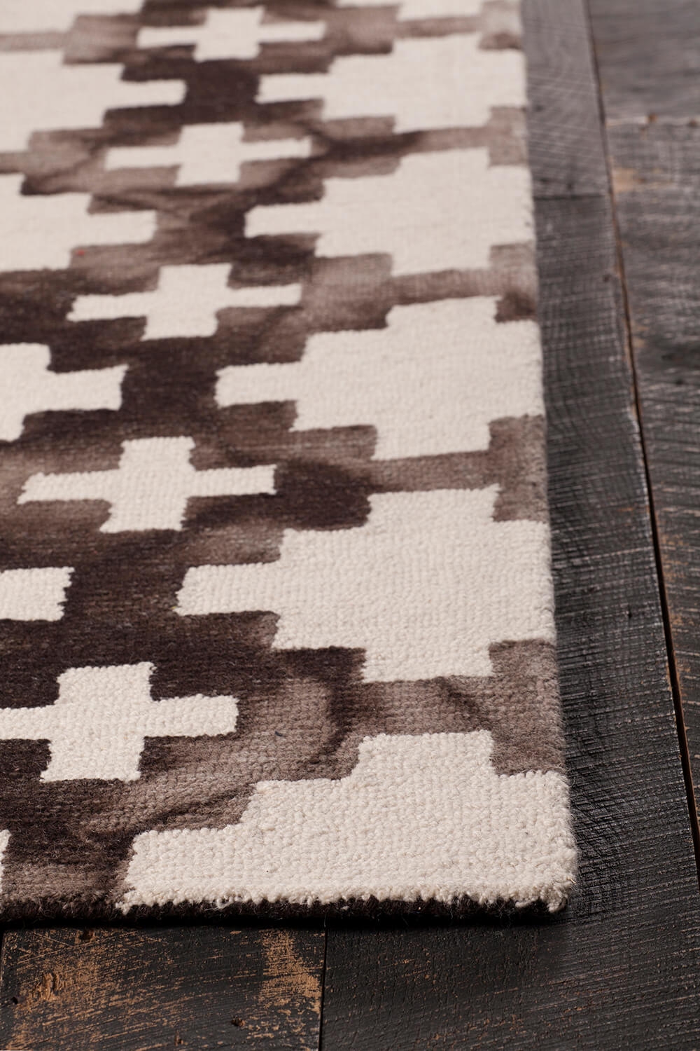 Elvo Wool Rectangular Hand-tufted Rug, 7'9" x 10'6"