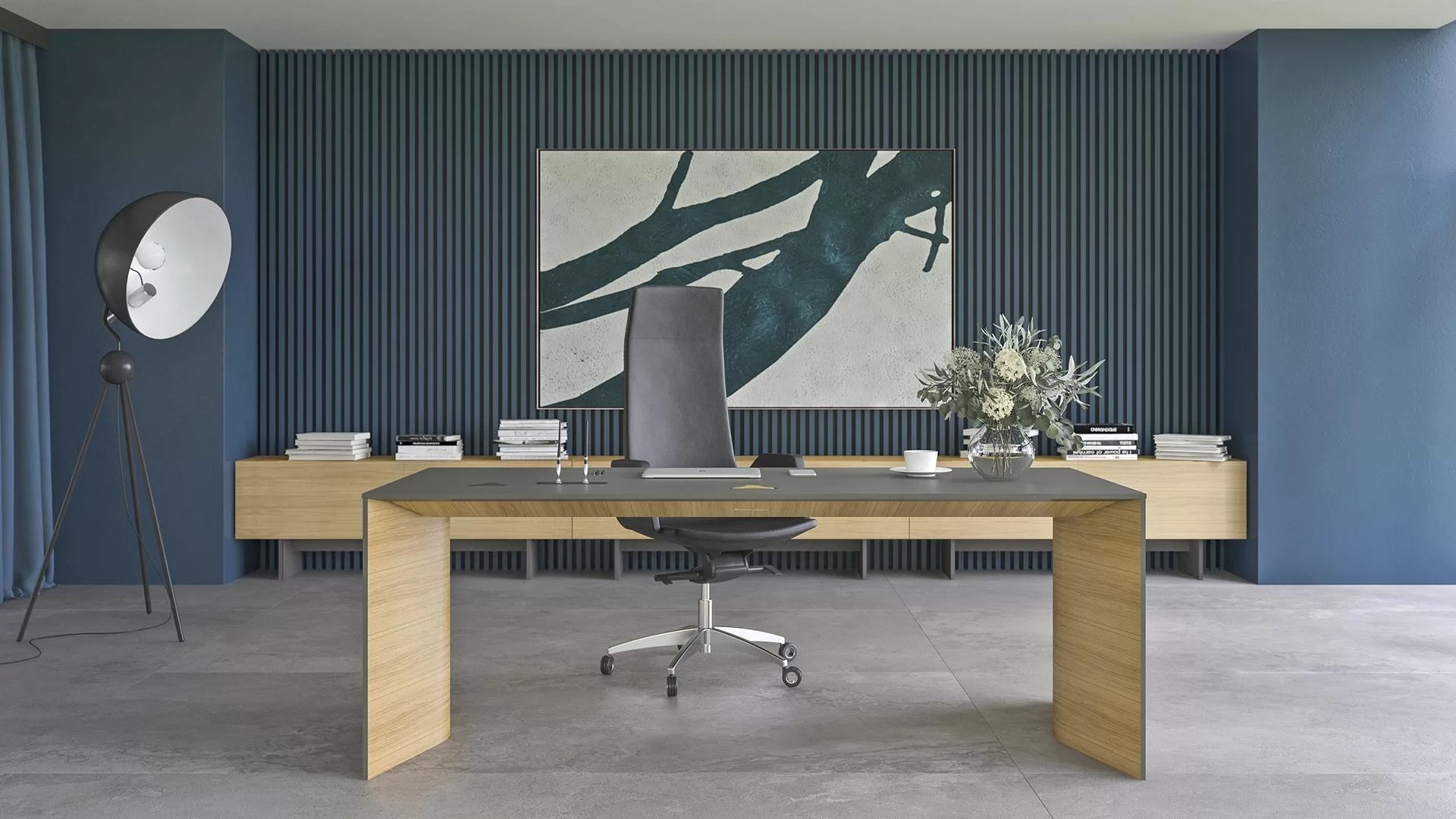 Move & Lead Executive Desk And Chair