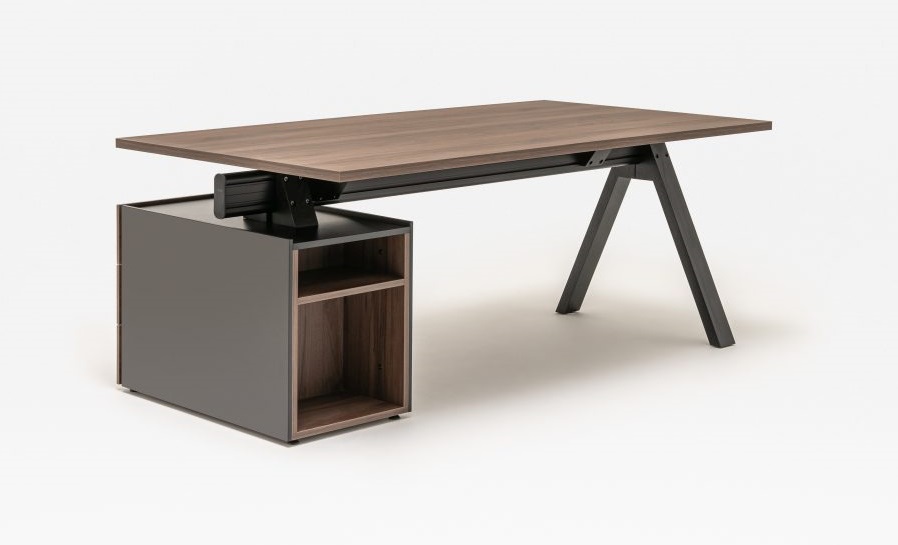 Viga Office Veneer Executive Desk w/Pedestal