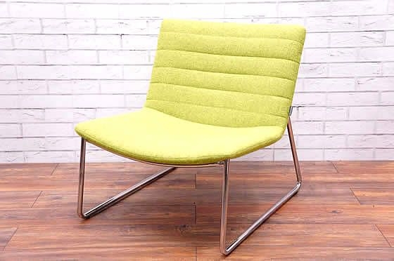 Vegas Lounge Chair with Metal Base & Horizontal Stitching