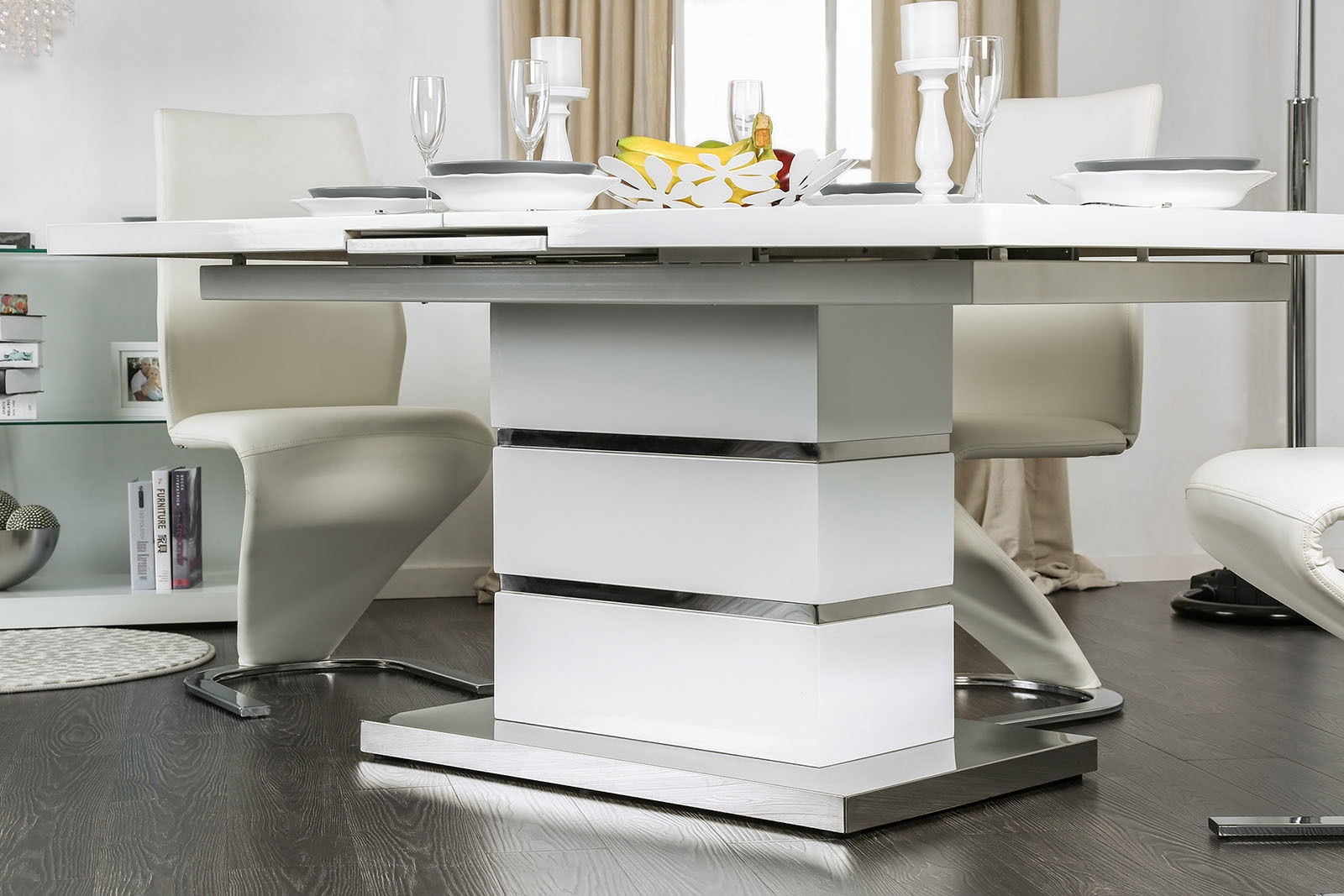 Midvale Wood Gloss Extendable Dining Set
