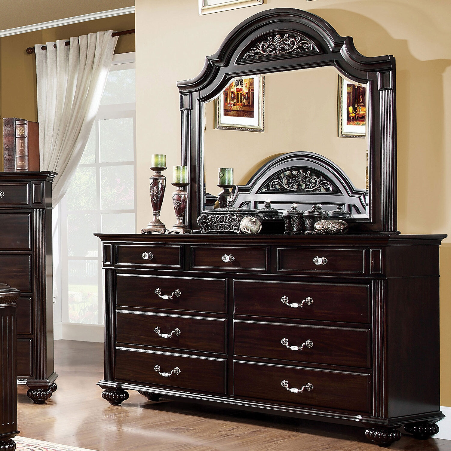 Syracuse Wood Panel Bedroom Set