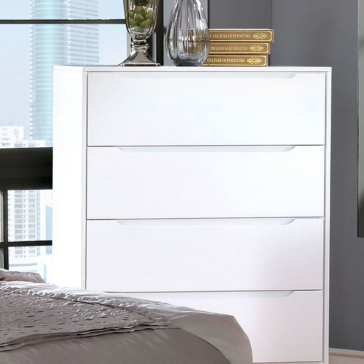 Lennart Wood Chest w/4 Drawers