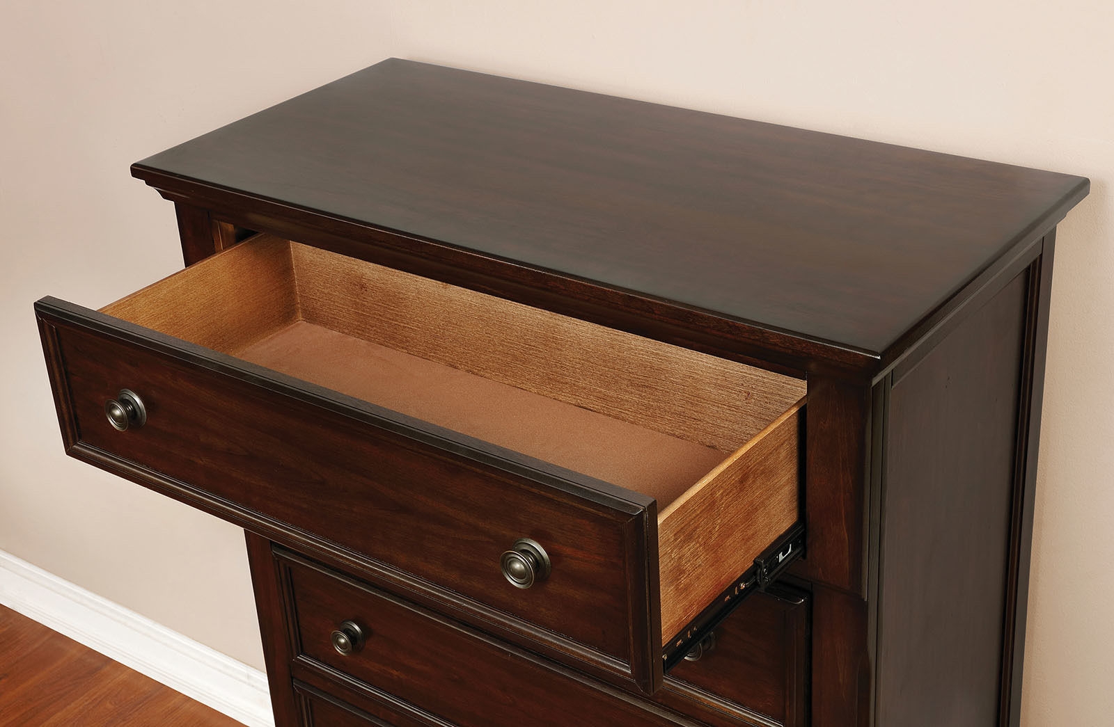 Castor Wood Storage Panel Bedroom Set