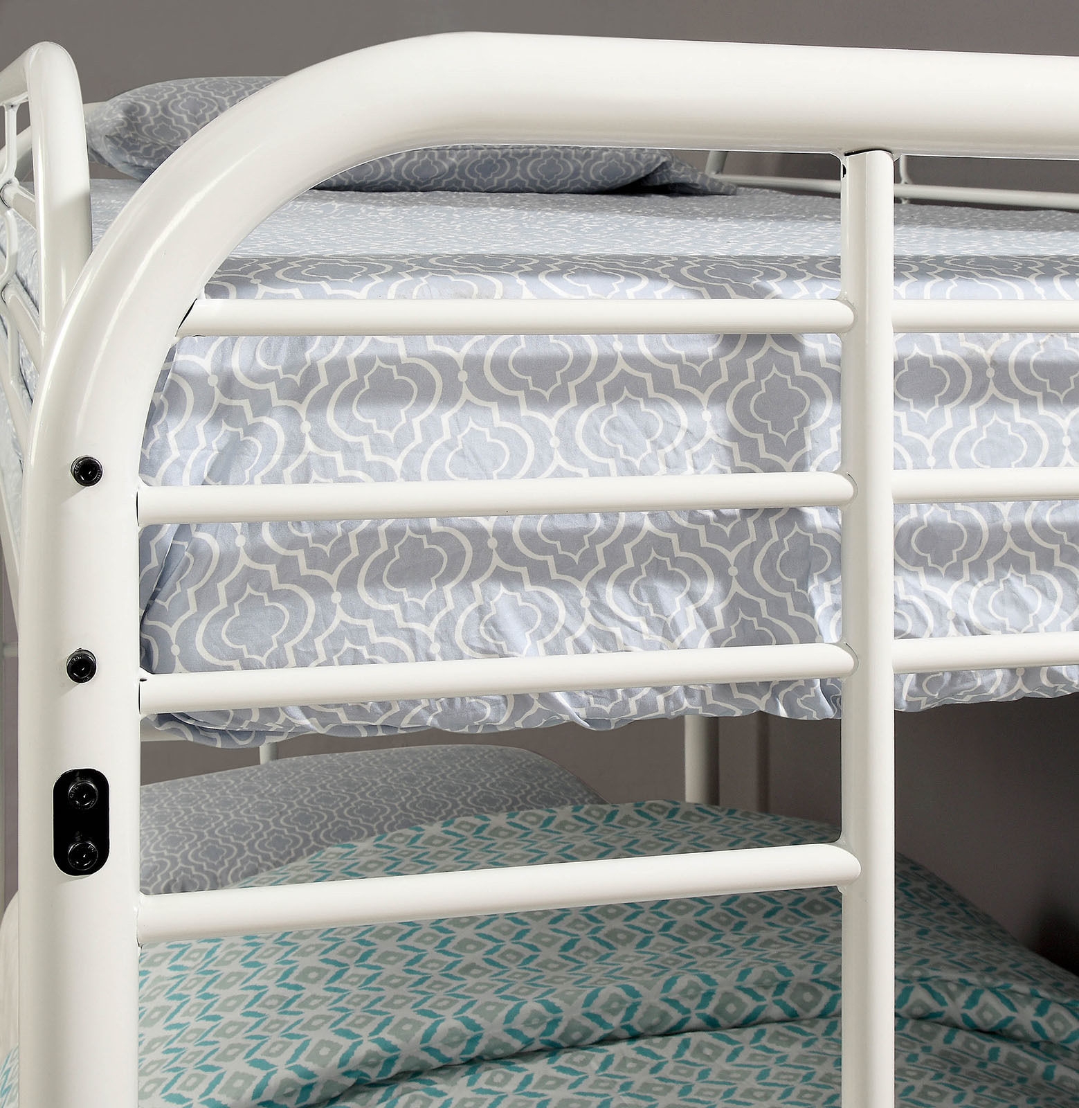 Opal Metal Bunk Bed, Twin Size