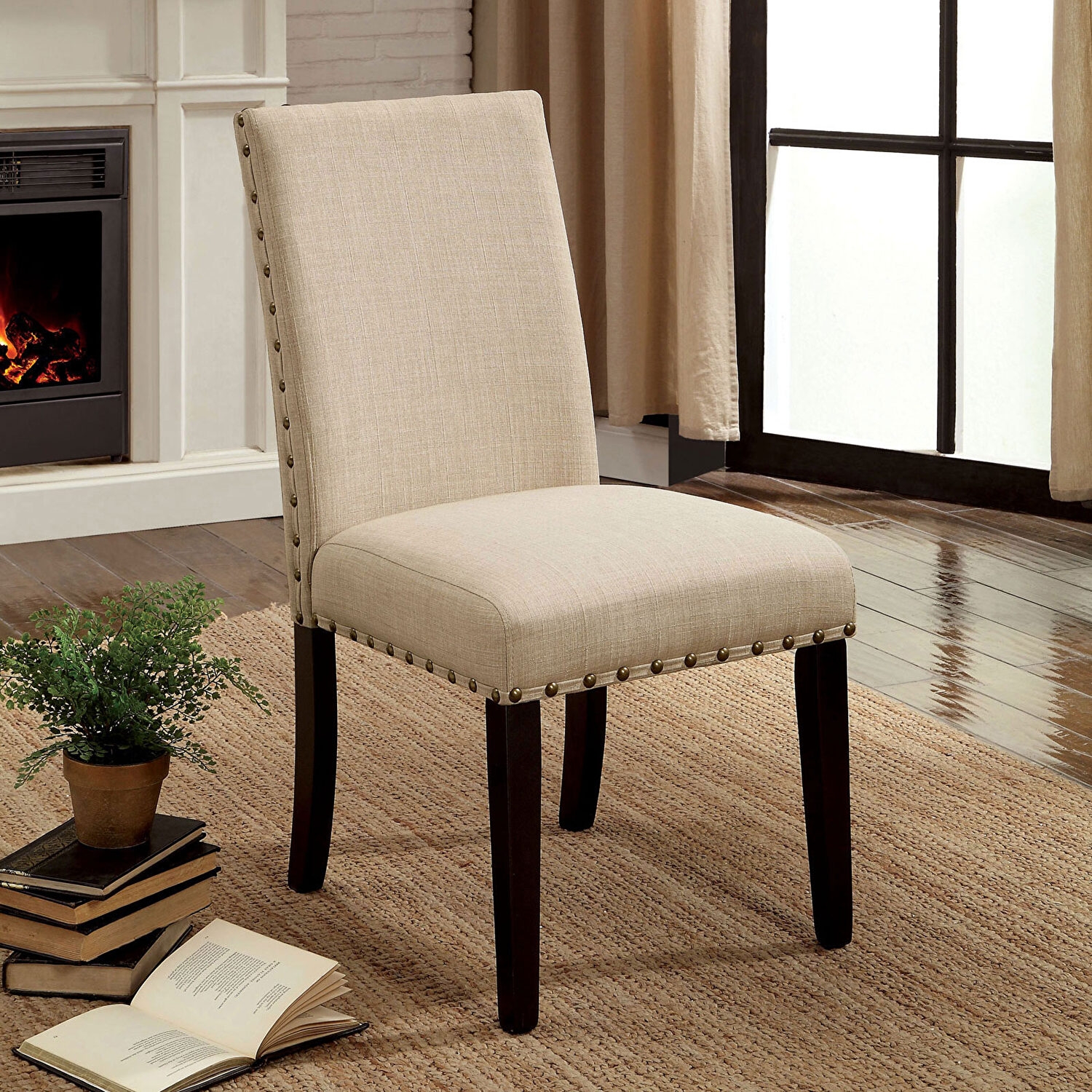 Kaitlin Wood Round Dining Set