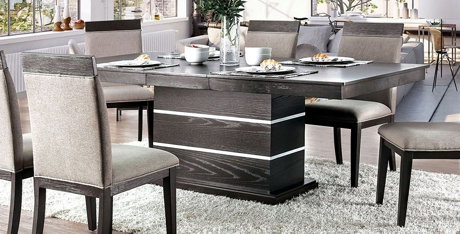 Modoc Wood Extendable Dining Set