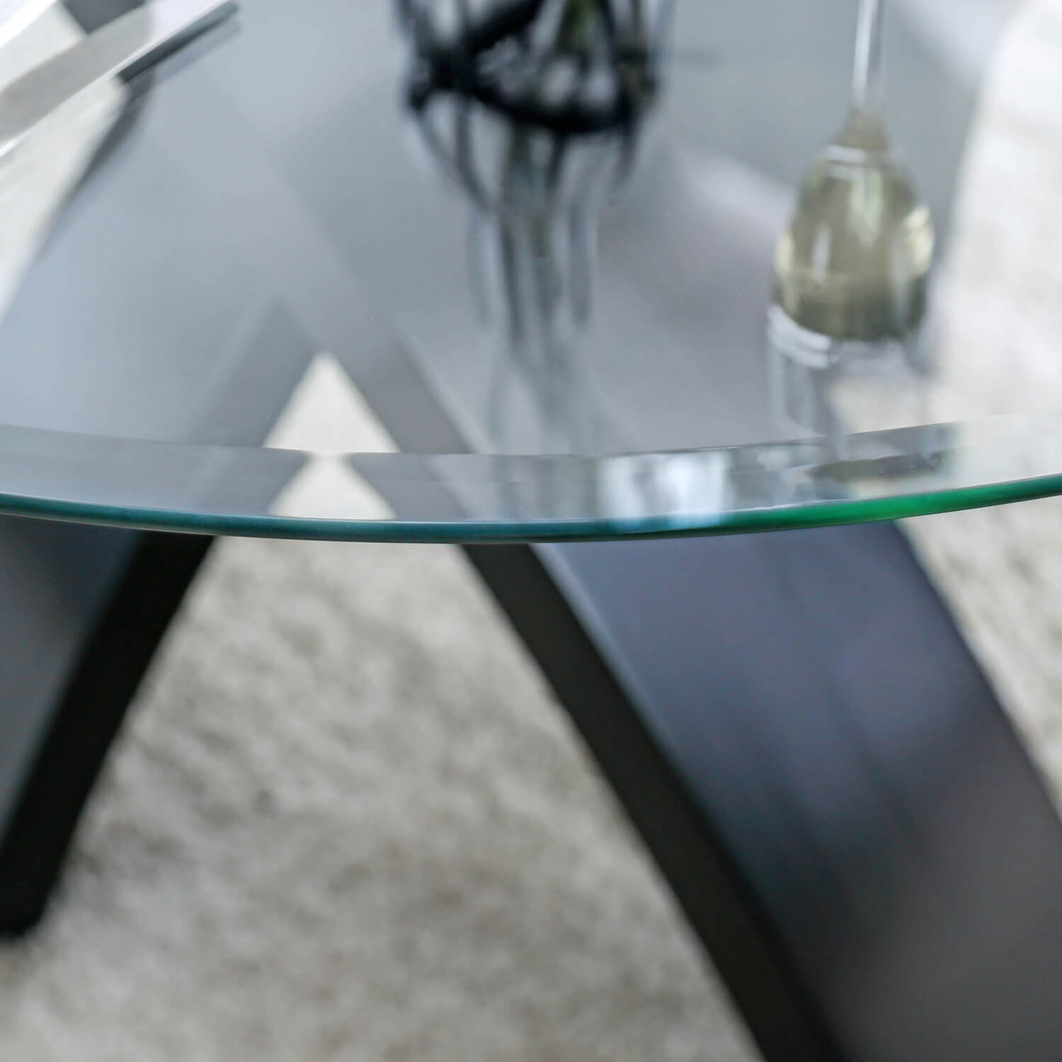 Jasmin Glass/Wood Round Dining Table