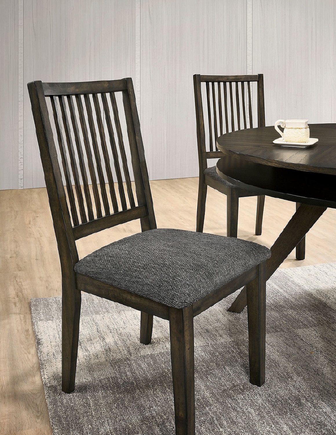 Cherie Wood Extendable Dining Set