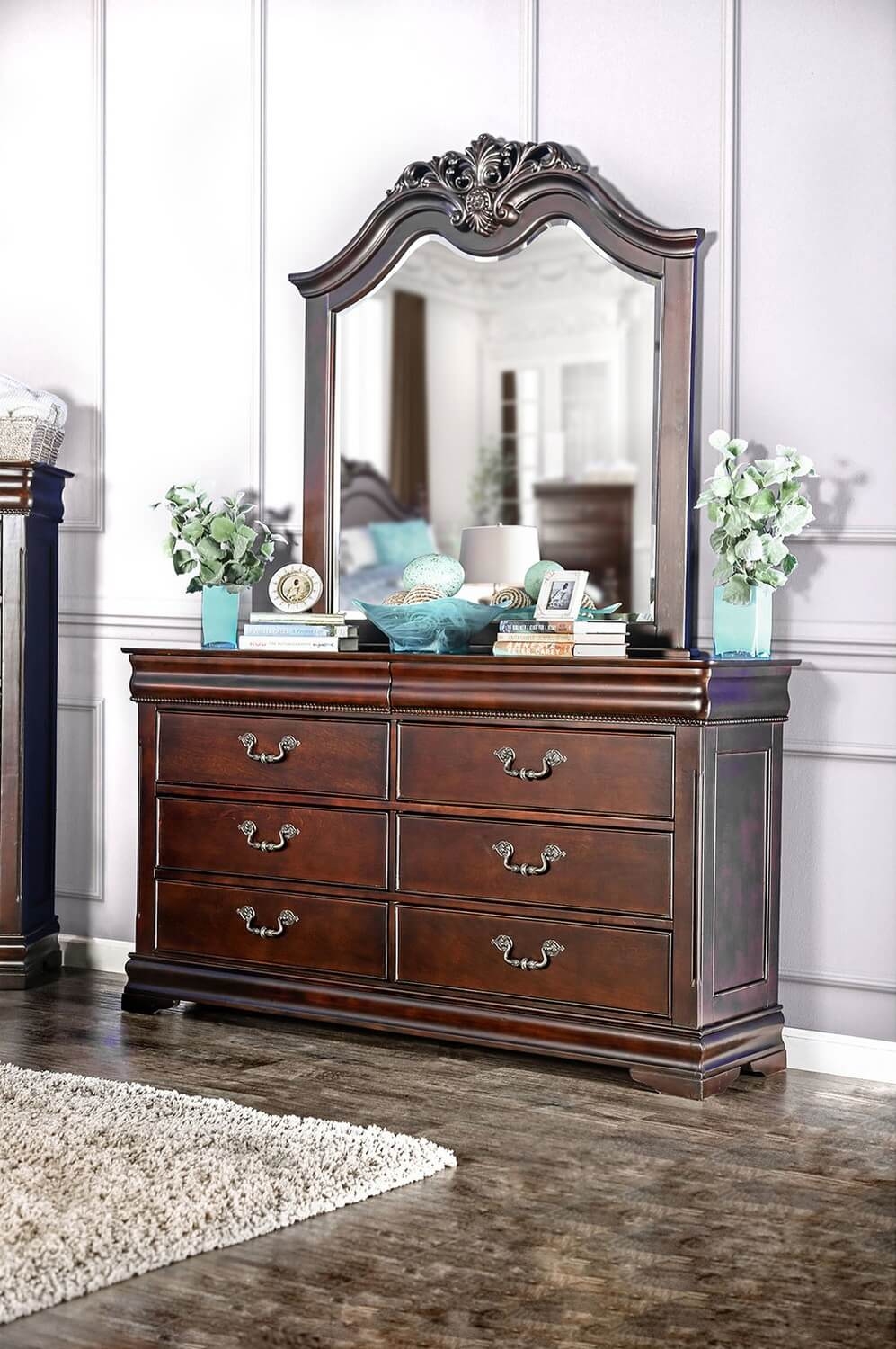 Mandura Wood Double Dresser w/6 Drawers