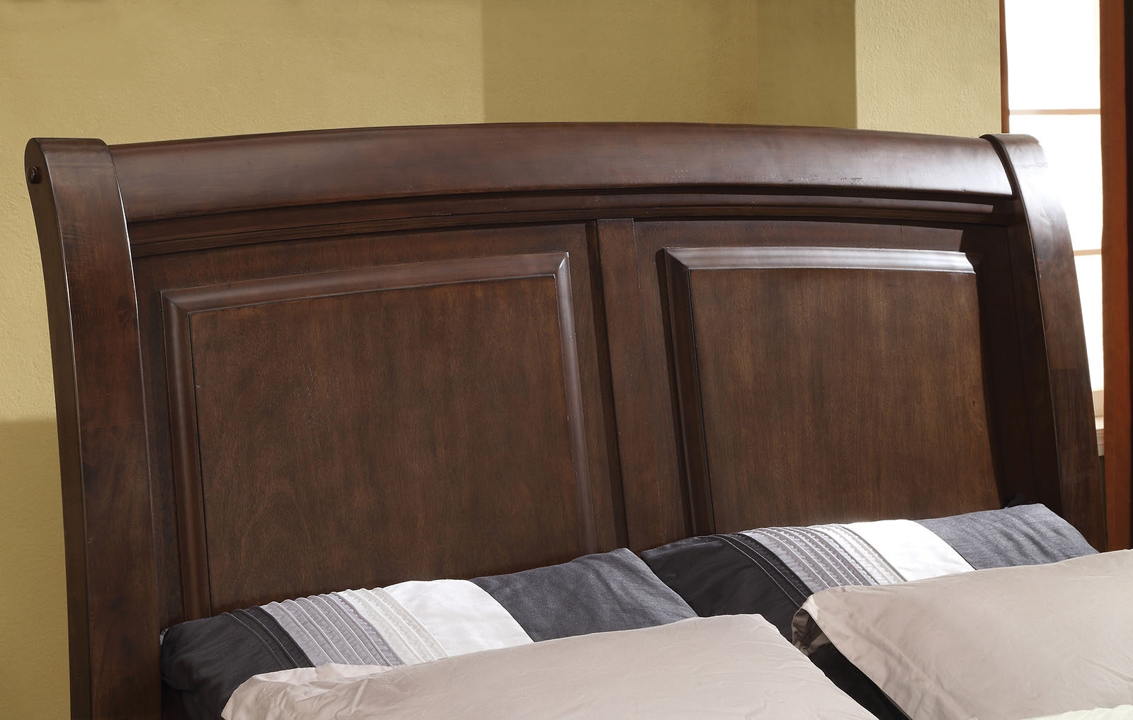 Litchville Wood Sleigh Bed