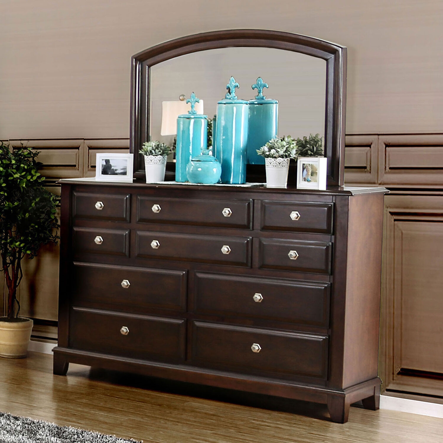 Litchville Wood Sleigh Bedroom Set